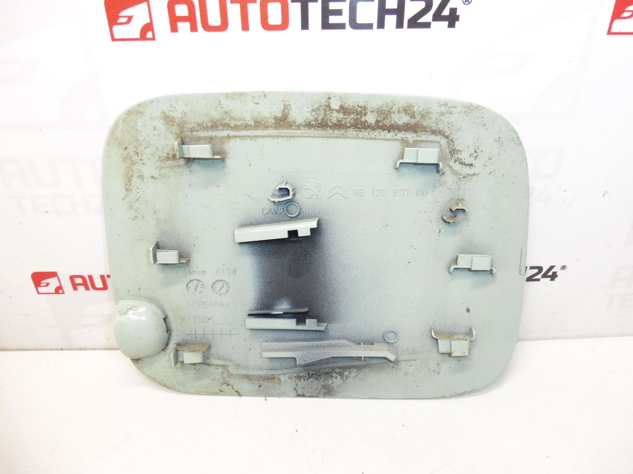 Tappo del Filtro Carburante Citroën C3 III ELSB 9812083180 - immagine 2