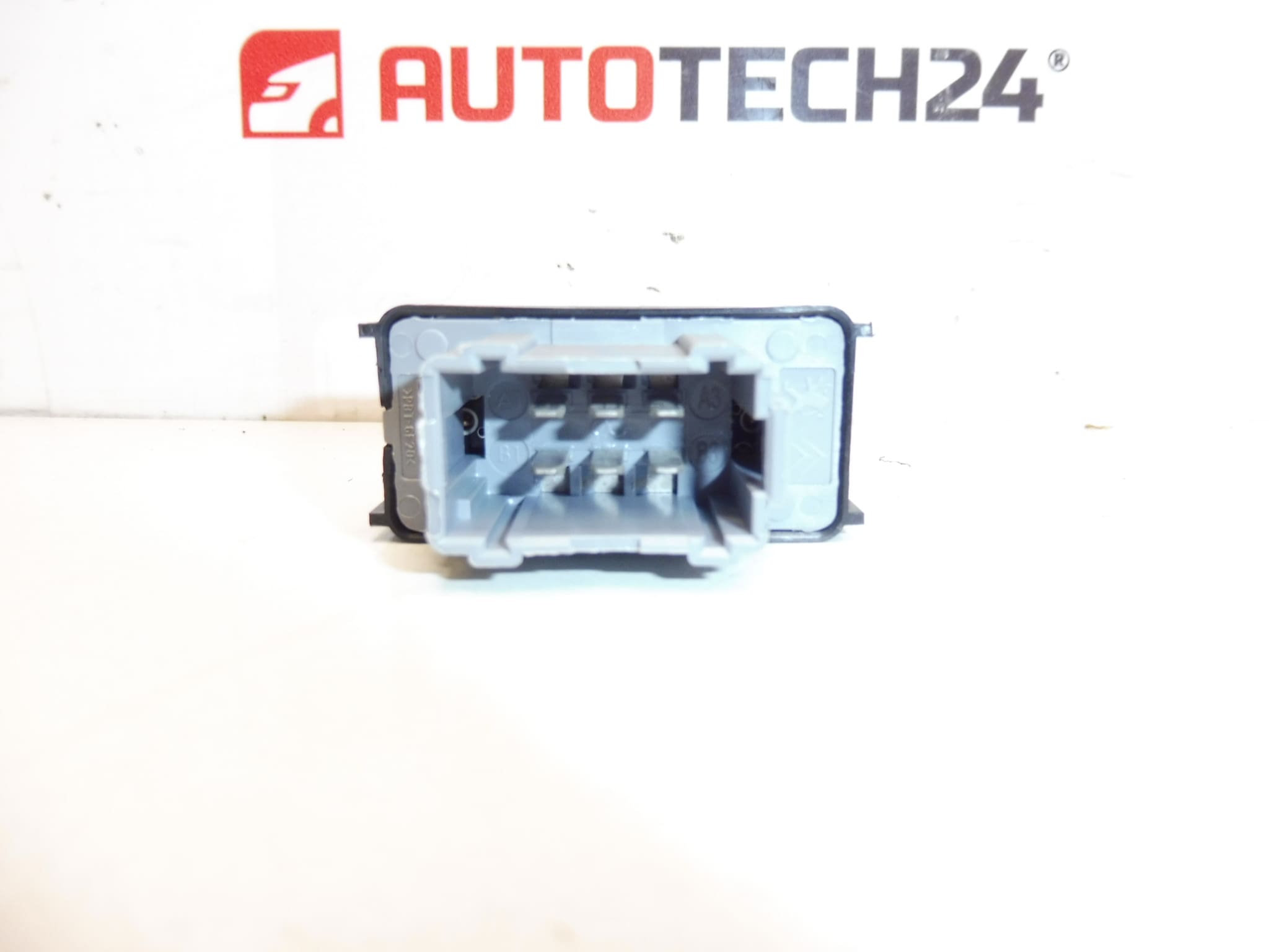 Interruttore Finestrino Citroën PEUGEOT 98016307ZD - immagine 2