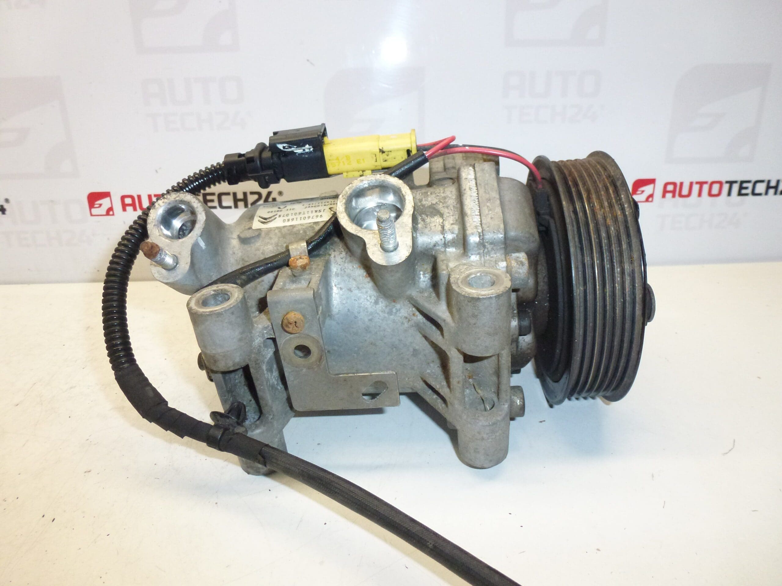 Compressore Climatizzatore Citroën Peugeot 9676011680 9806599380 - immagine 2