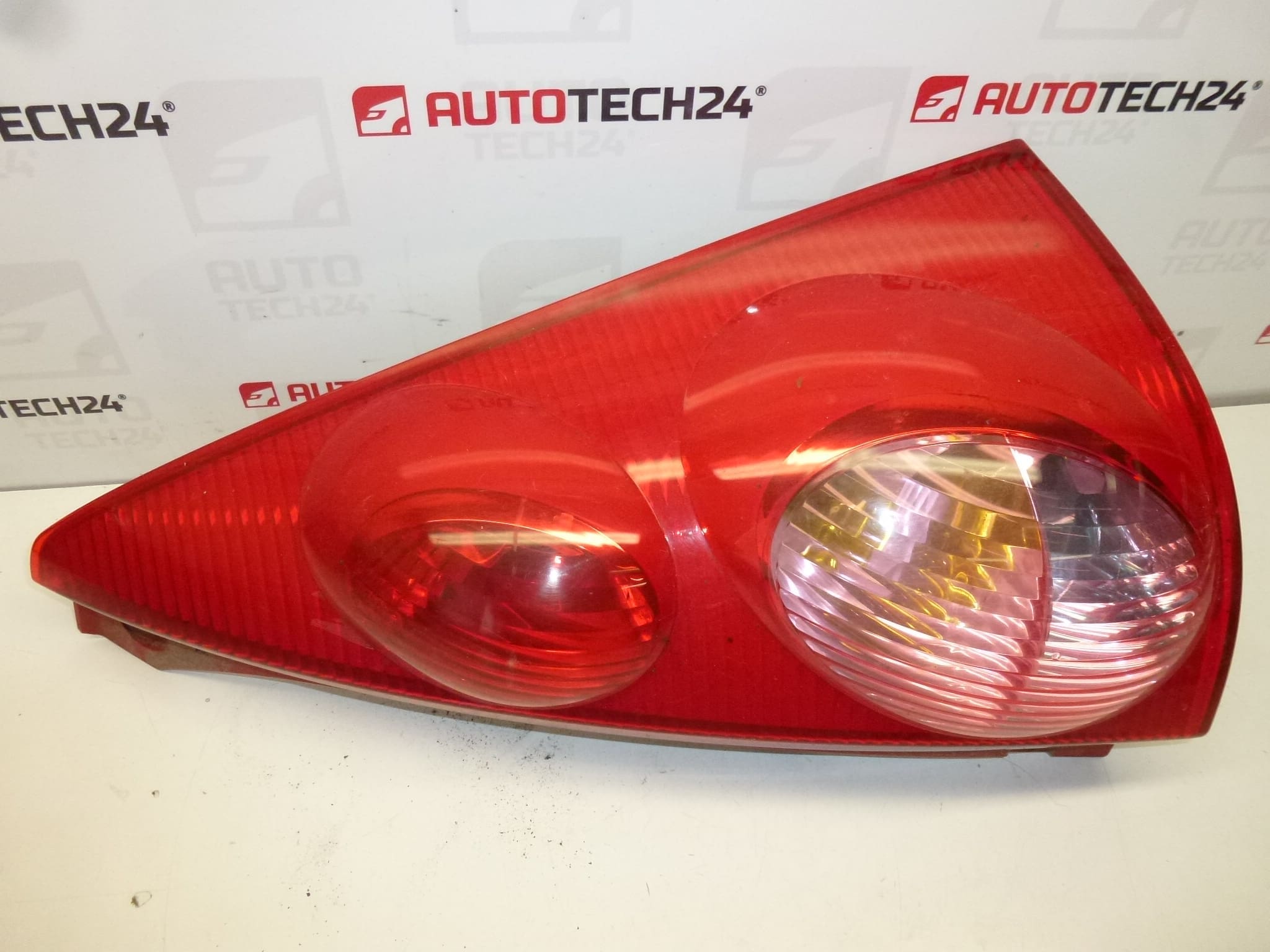 Lampada Posteriore Destra Peugeot 107 6351X6 - immagine 2