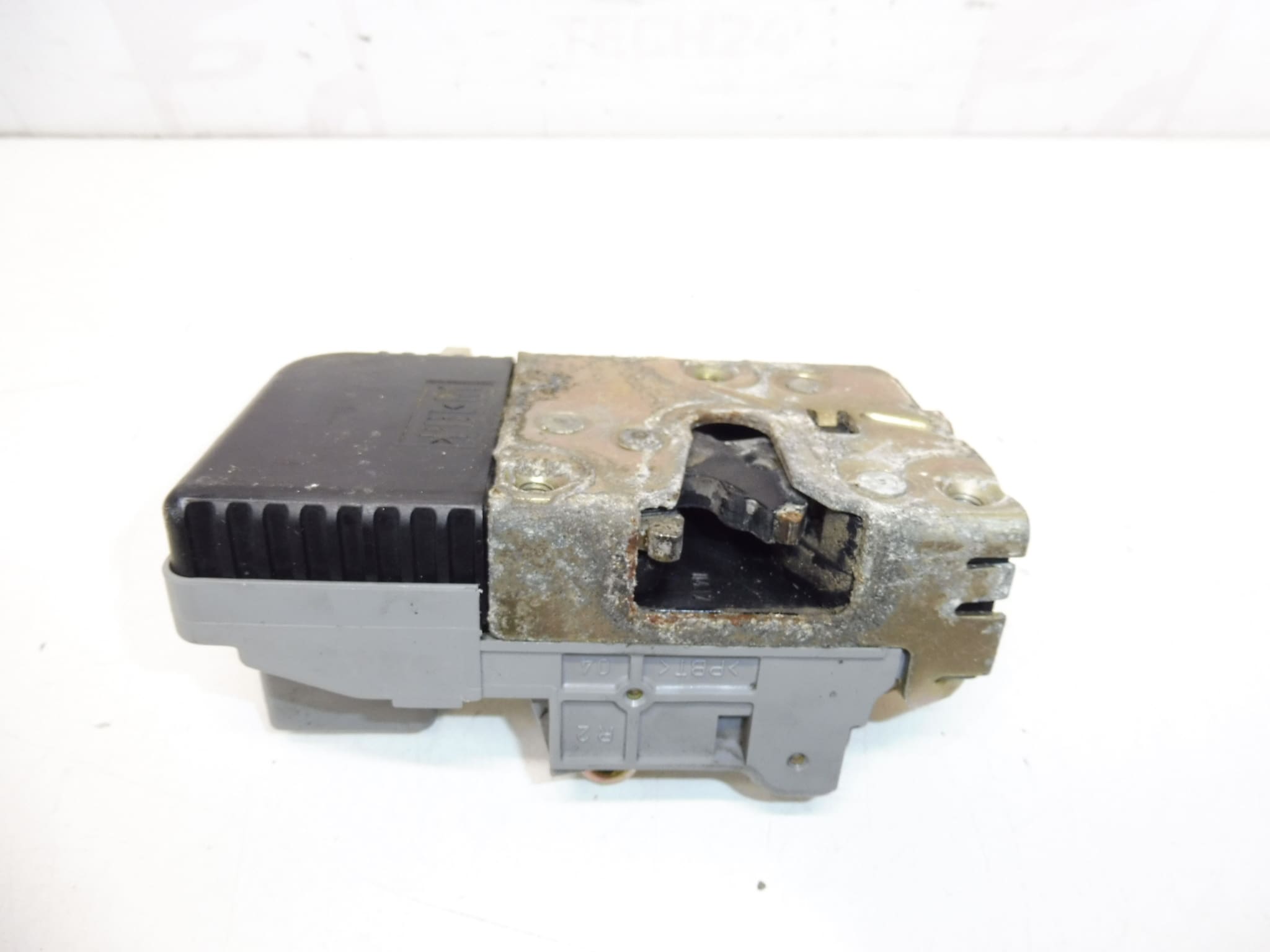 Serratura elettrica portiera anteriore destra per Citroën C5 I e II 9136J9 - immagine 2