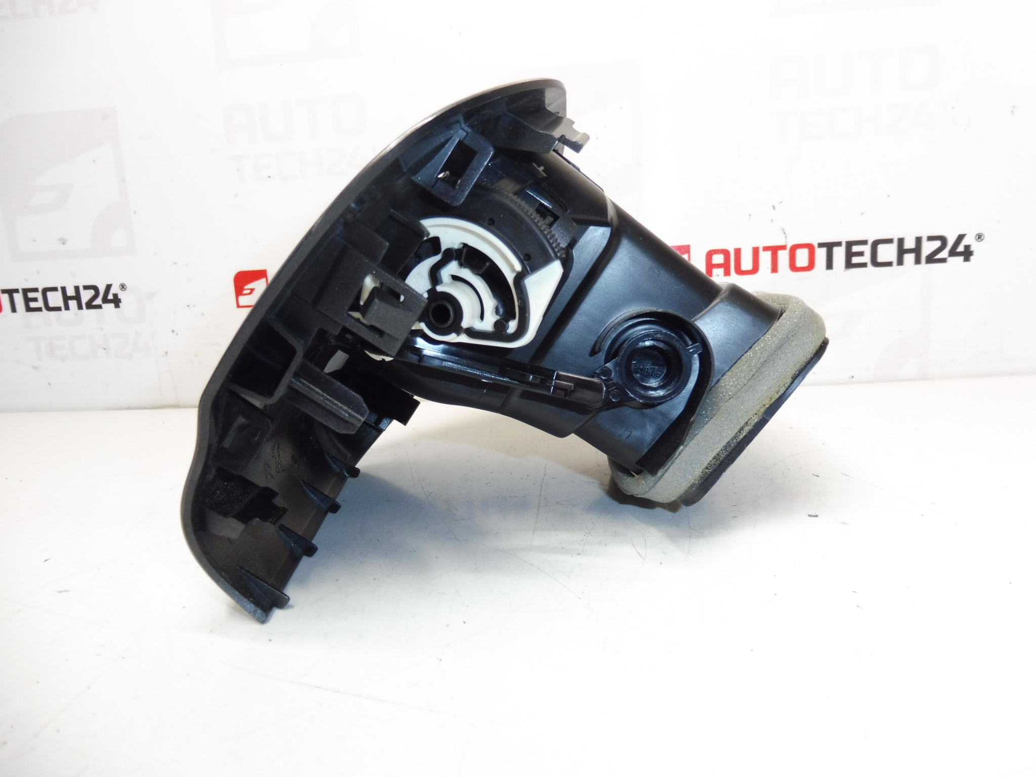 Output di ventilazione Citroen C-Elysée Peugeot 301 967276577 9677253177