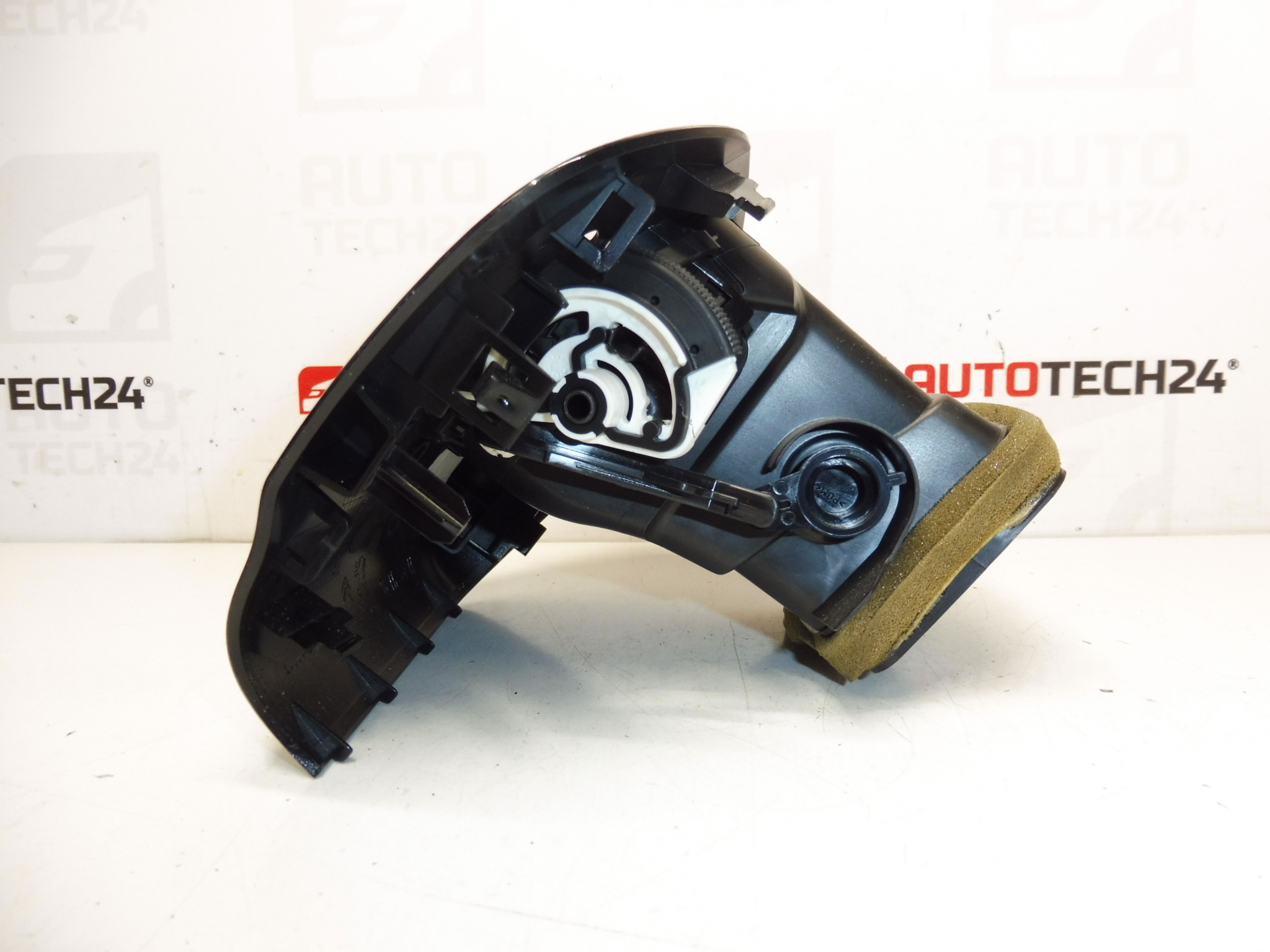 Output di ventilazione Citroen C-Elysée Peugeot 301 967276577 9677253177