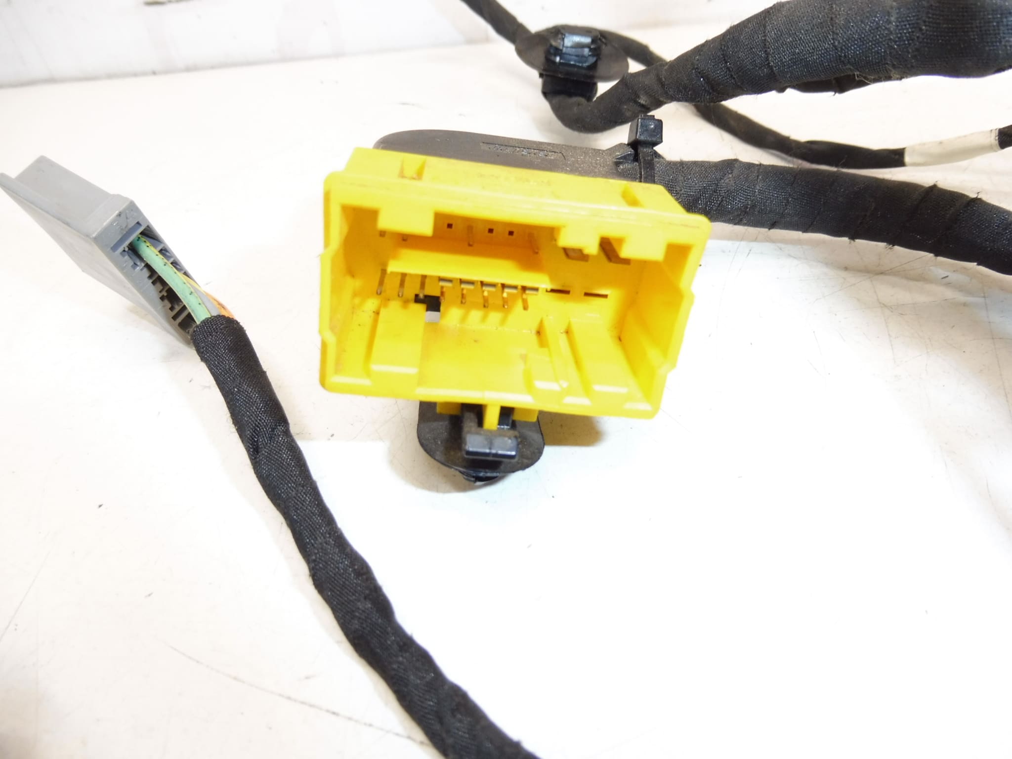 Fascicolo Sedile Conducente Citroen C4 Picasso Valeo 5243596 - immagine 2