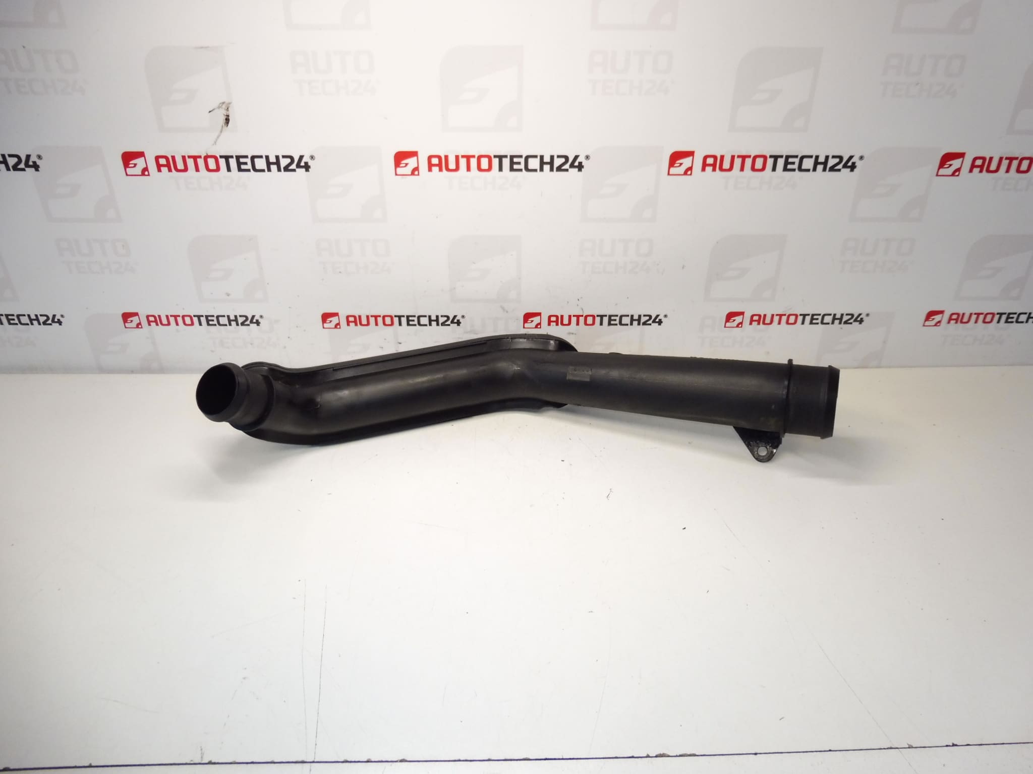 Tubo turbo Citroën Peugeot 2.0 2.2 HDI 1487755080 0382X6