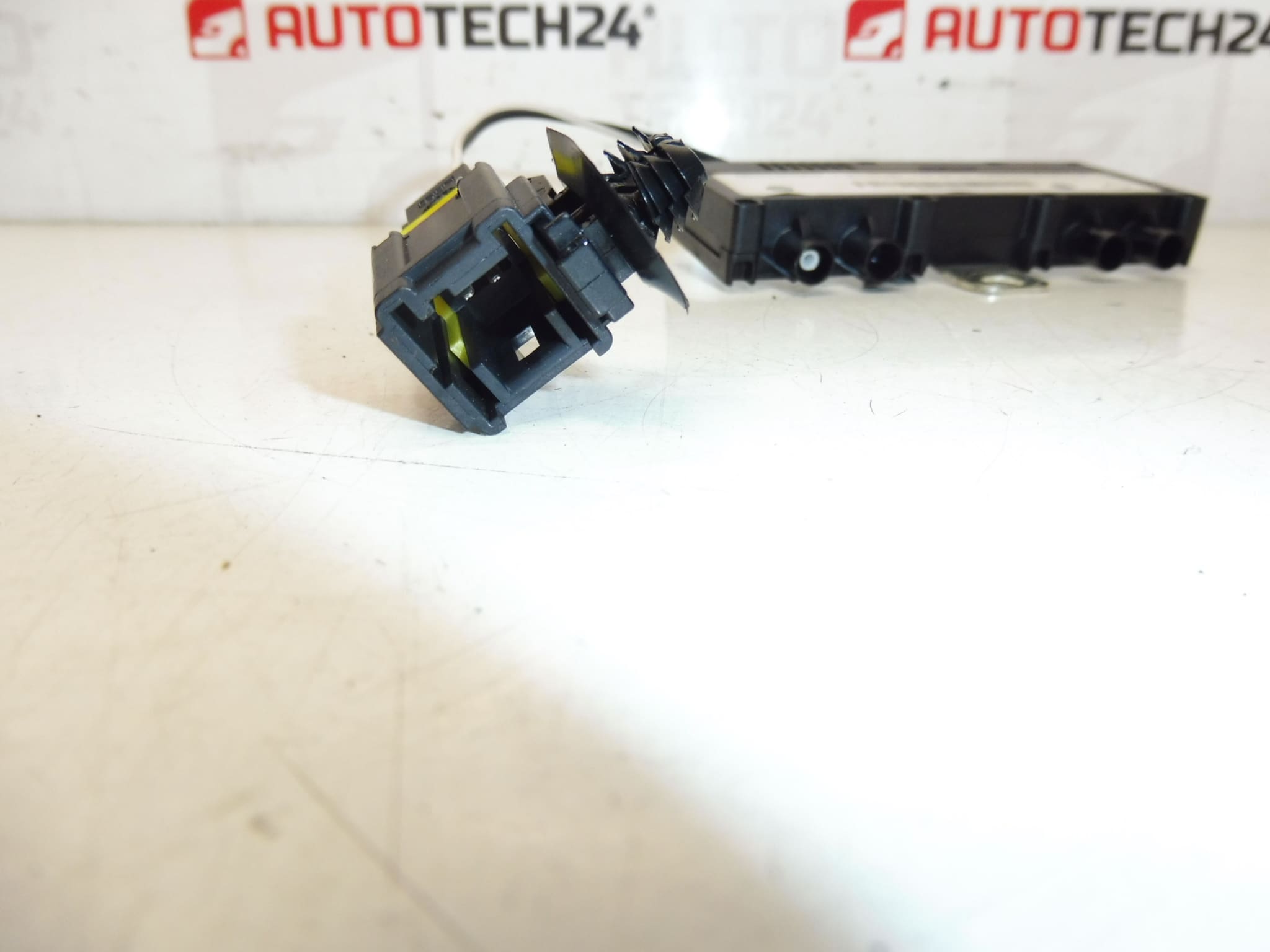 Adattatore di Impedenza Peugeot 407 9654390480 6561T7 - immagine 2