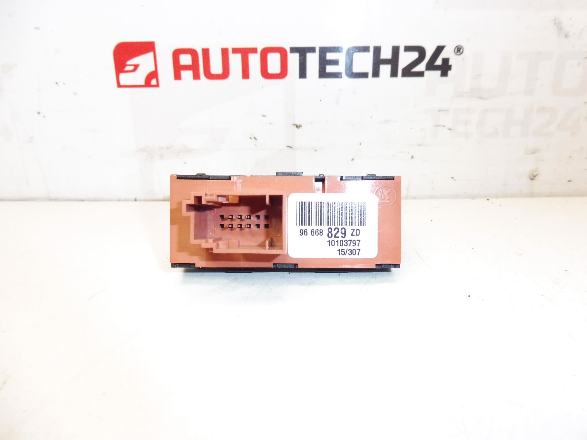 Interruttore Assistente Parcheggio Citroën C4 II 96668829ZD - immagine 2