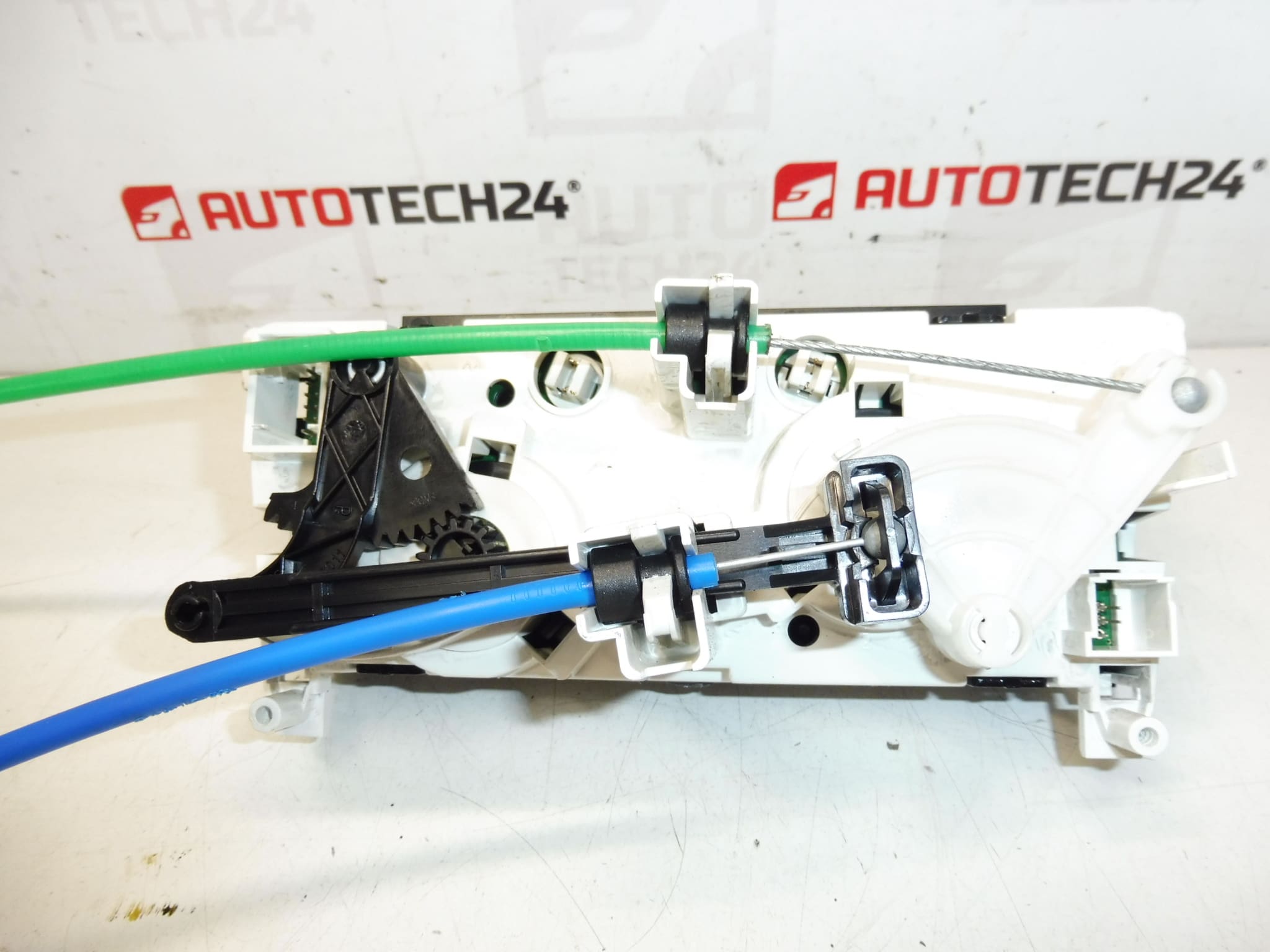 Controllo Riscaldamento e Climatizzazione Citroën C3 Picasso T1001394S 6452N0 6452N5 - immagine 2