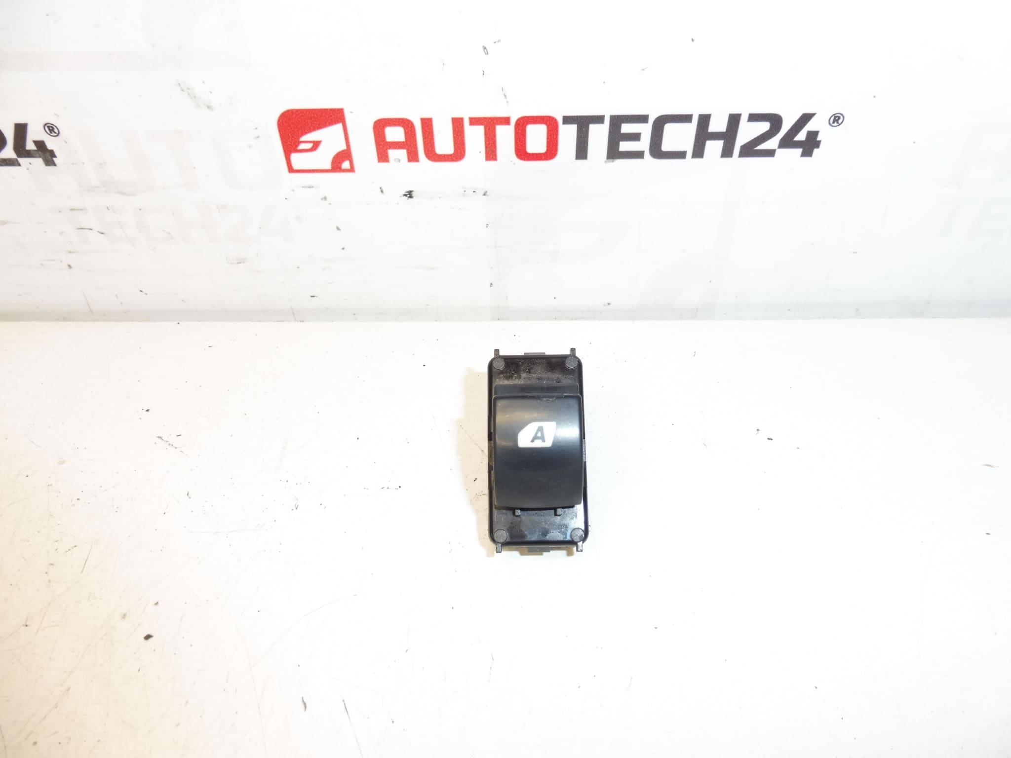 Citroen Peugeot 9666955077 6490HQ Controllo della finestra