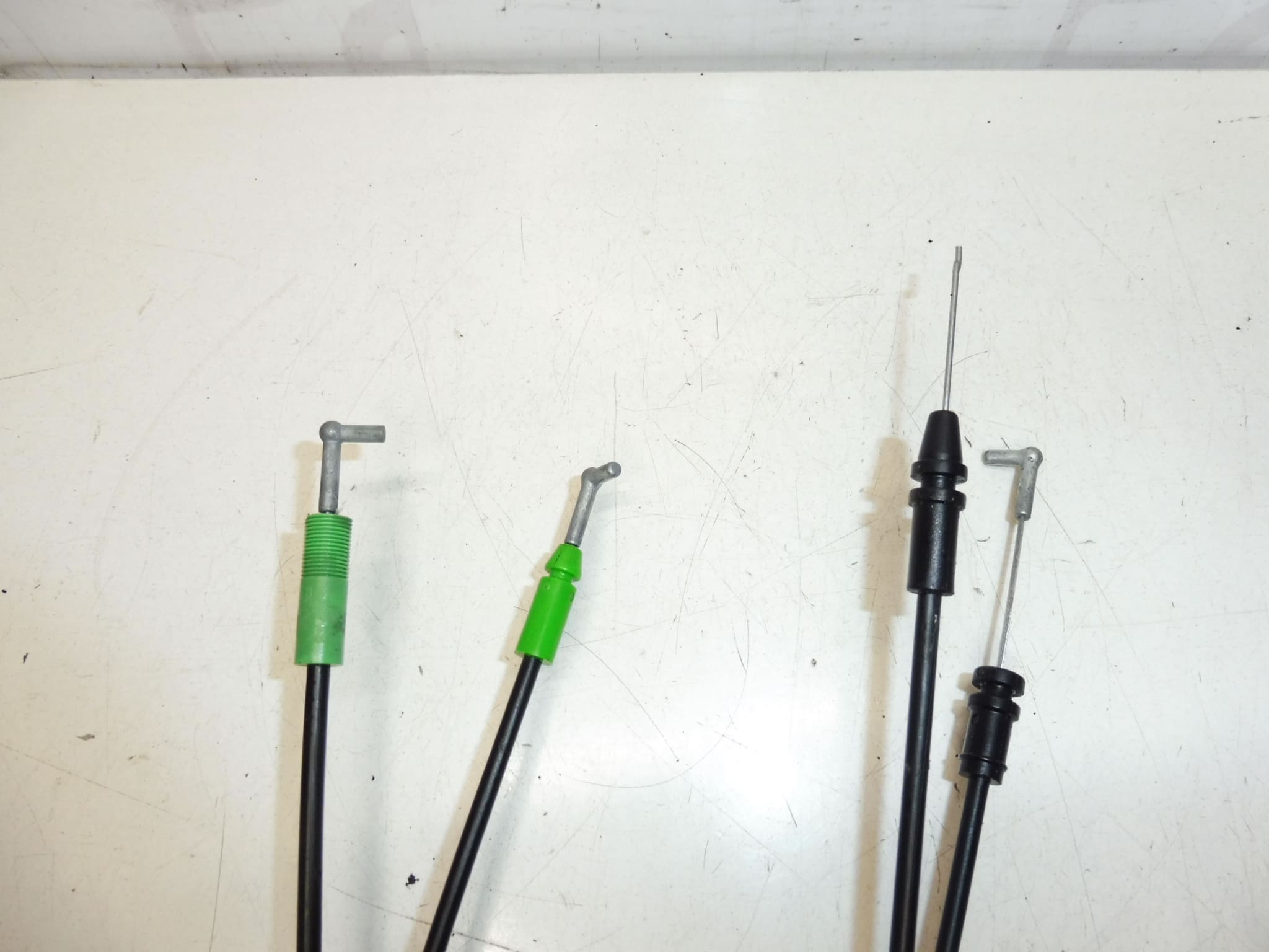 Cavi cablaggio porta anteriore sinistra per Citroën C-Crosser / Peugeot 4007 - codici 9151CF, 9151CH - immagine 2