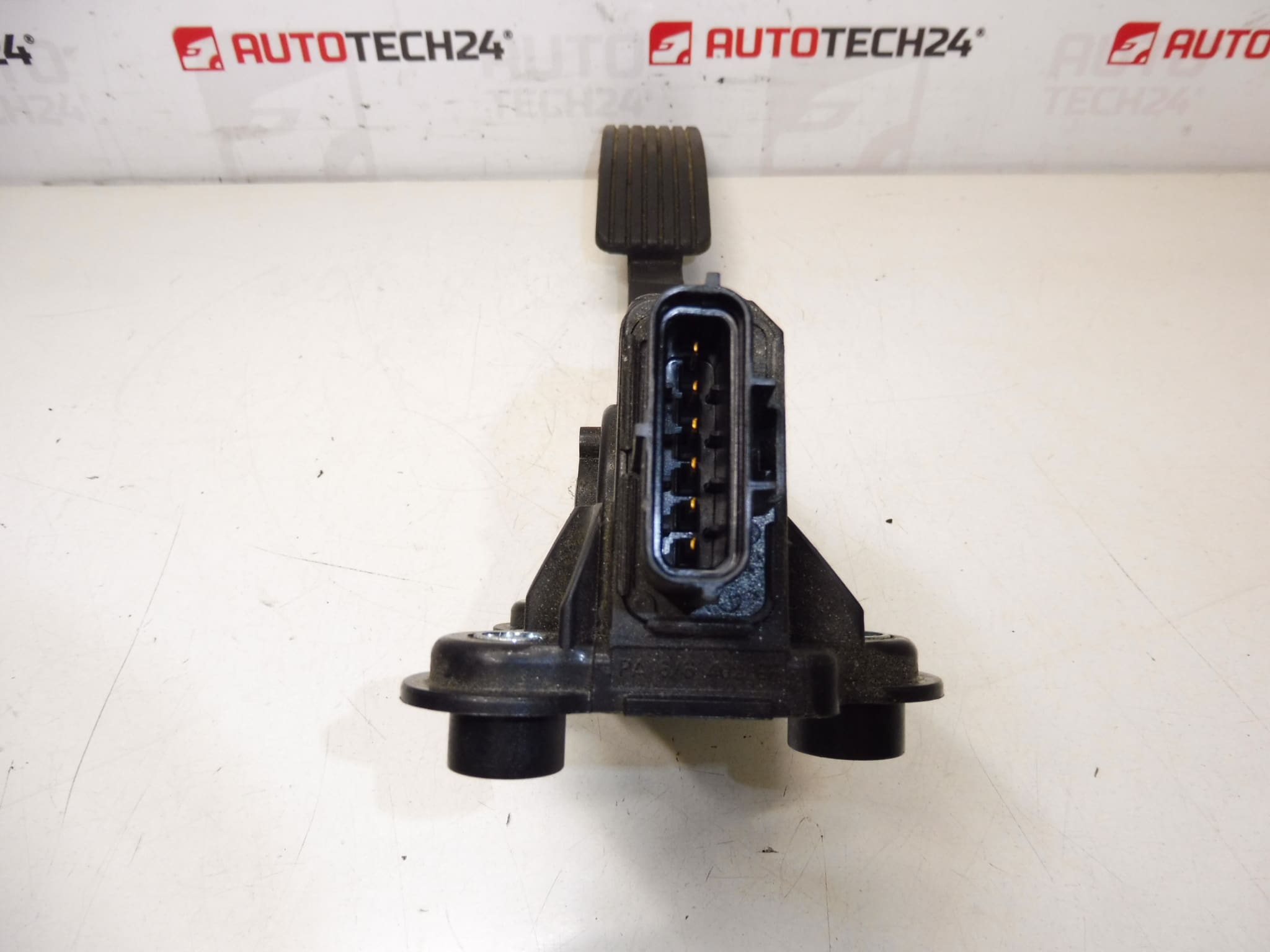 Citroën C-Crosser Peugeot 4007 1600A102 1601Cl - immagine 2