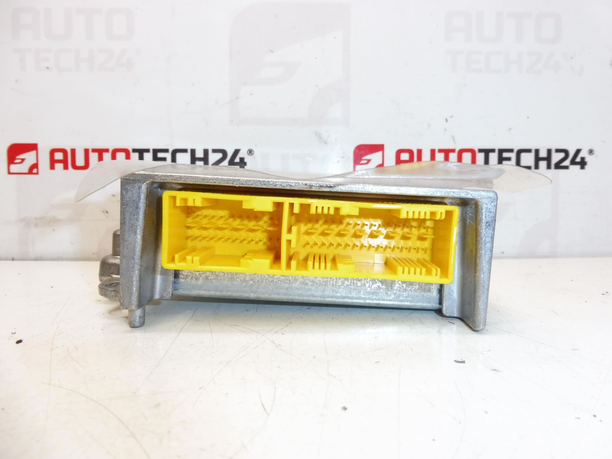 Citroën C-Crosser Peugeot 4007 P8635A053 6546Y666 - immagine 2