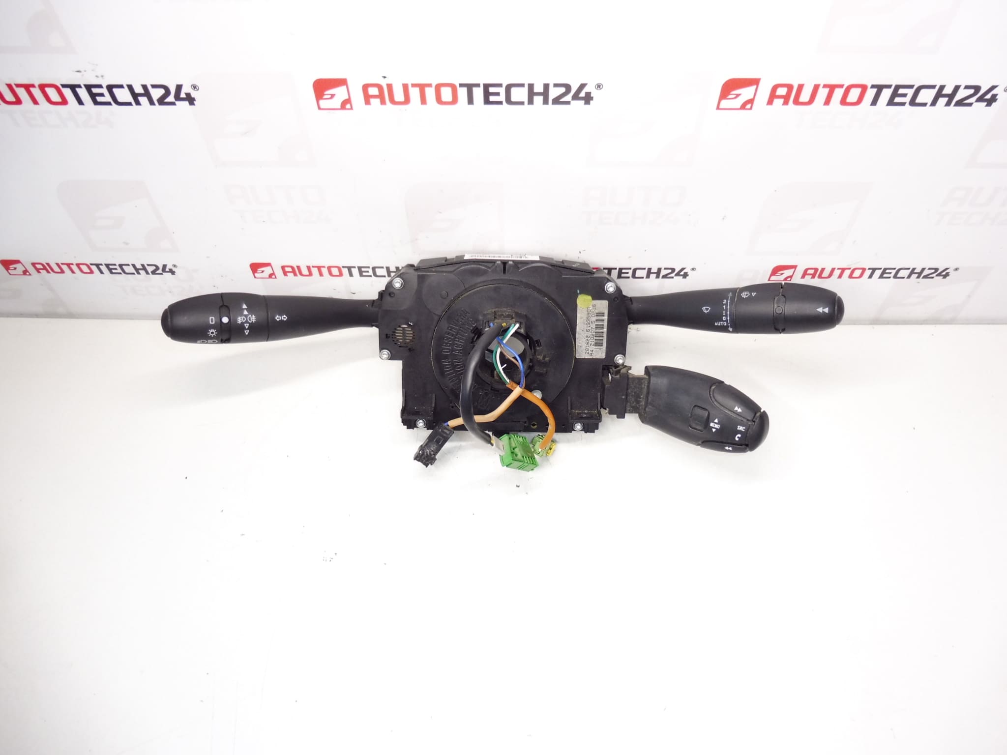 Driver sotto il volante Citroën C6 Peugeot 407 96611306xt 6242T1