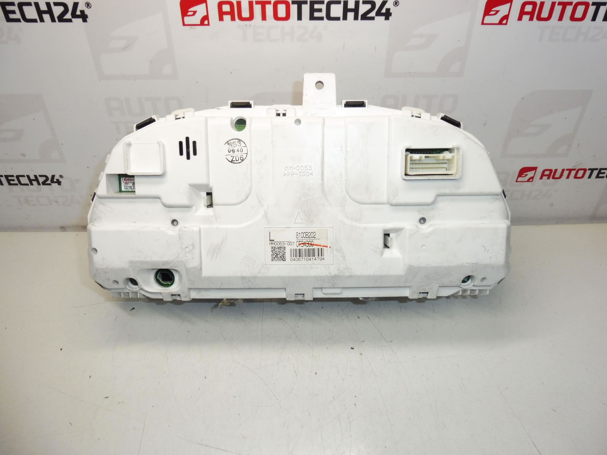 Contagiri 247000 km Citroën C-Crosser Peugeot 4007 8100B202 6103GN - immagine 2