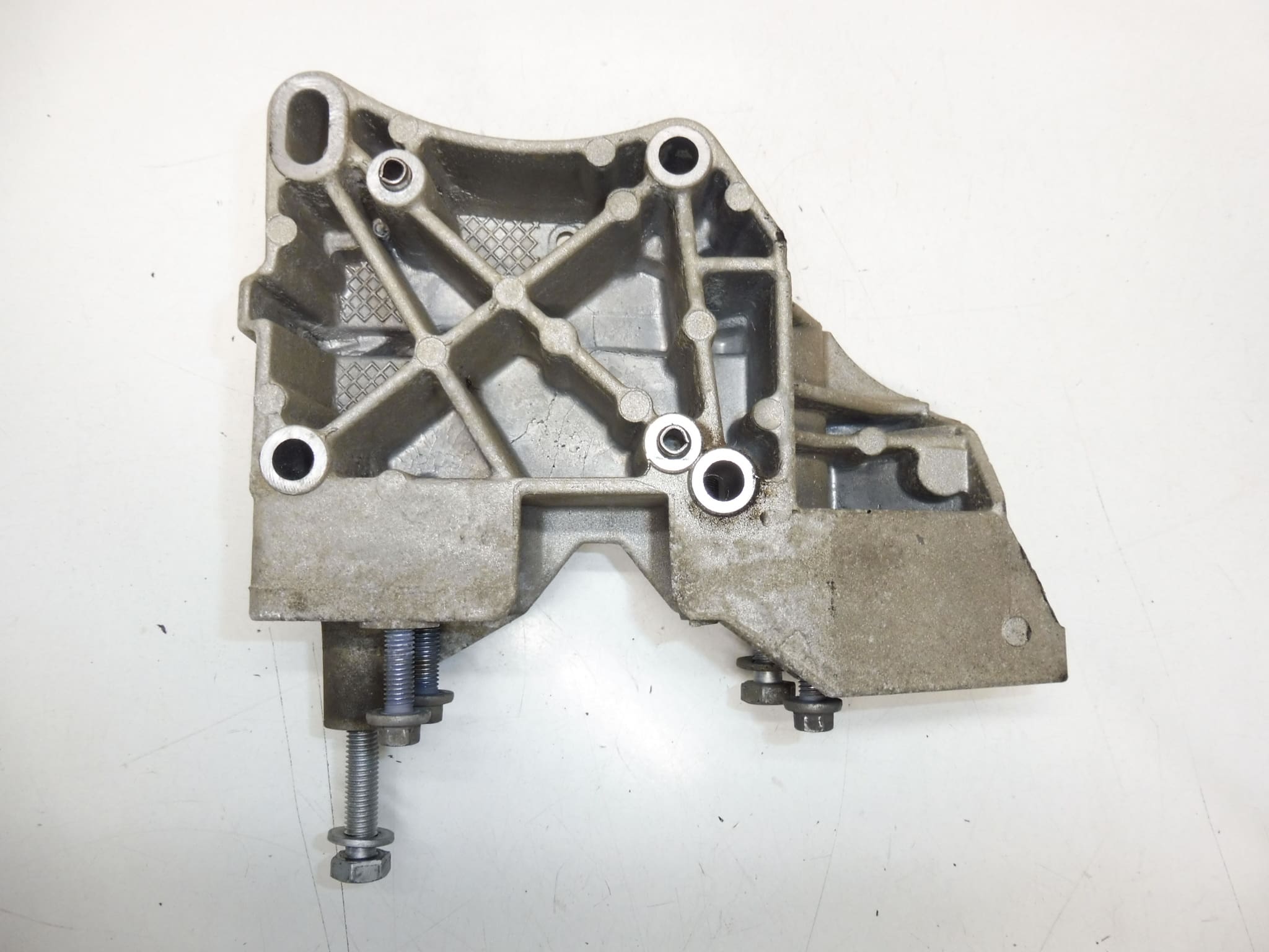 Supporto alternatore Citroën Peugeot 9649103280 5706J2 - immagine 2