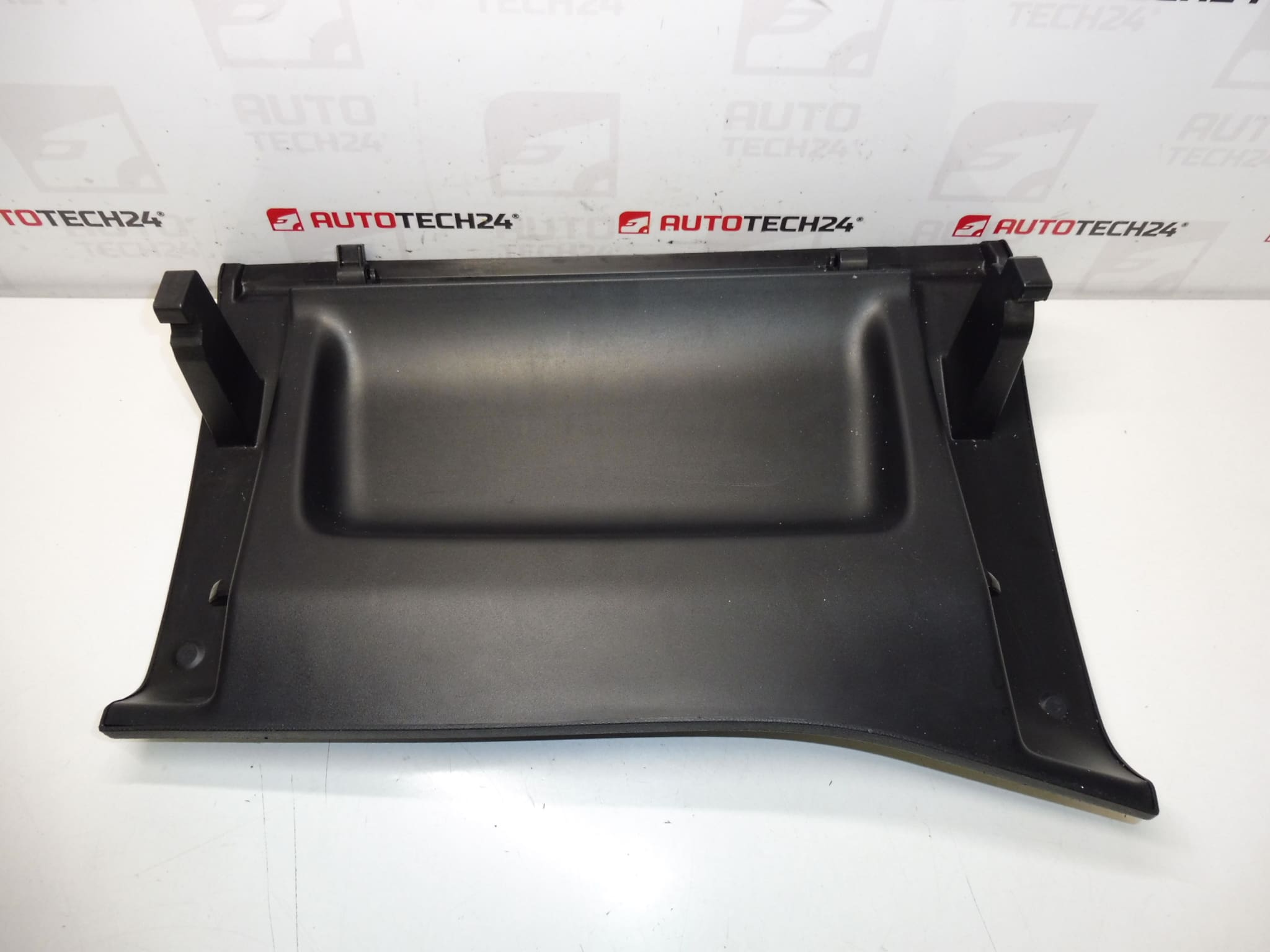 Copertura laterale portaoggetti Peugeot 308 T9 16108047ZD - immagine 2