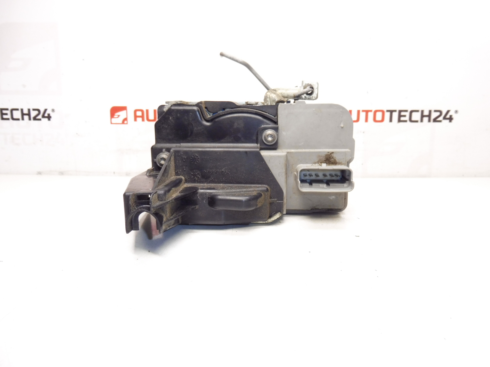 Blocco Porta Destra Anteriore Passeggero Peugeot 307 9136Z9