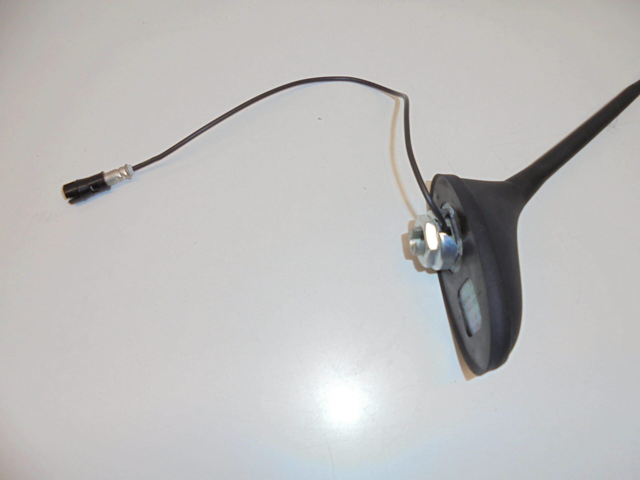 Antenna Citroen Peugeot 9655613780 6561Z9 6561W5