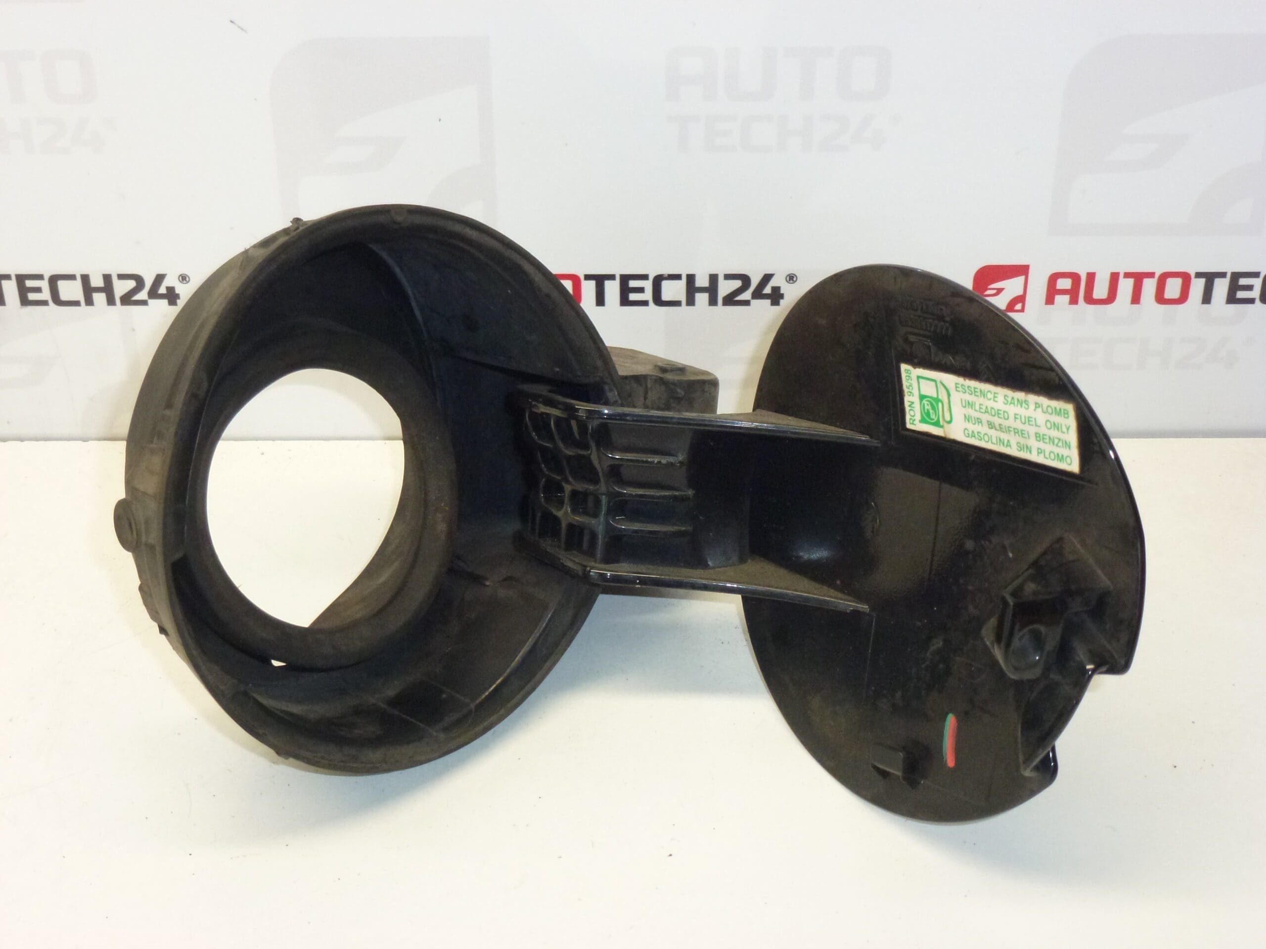 Tappo serbatoio Citroën C4 3 porte 9650817777 1517C0 EXL - immagine 2