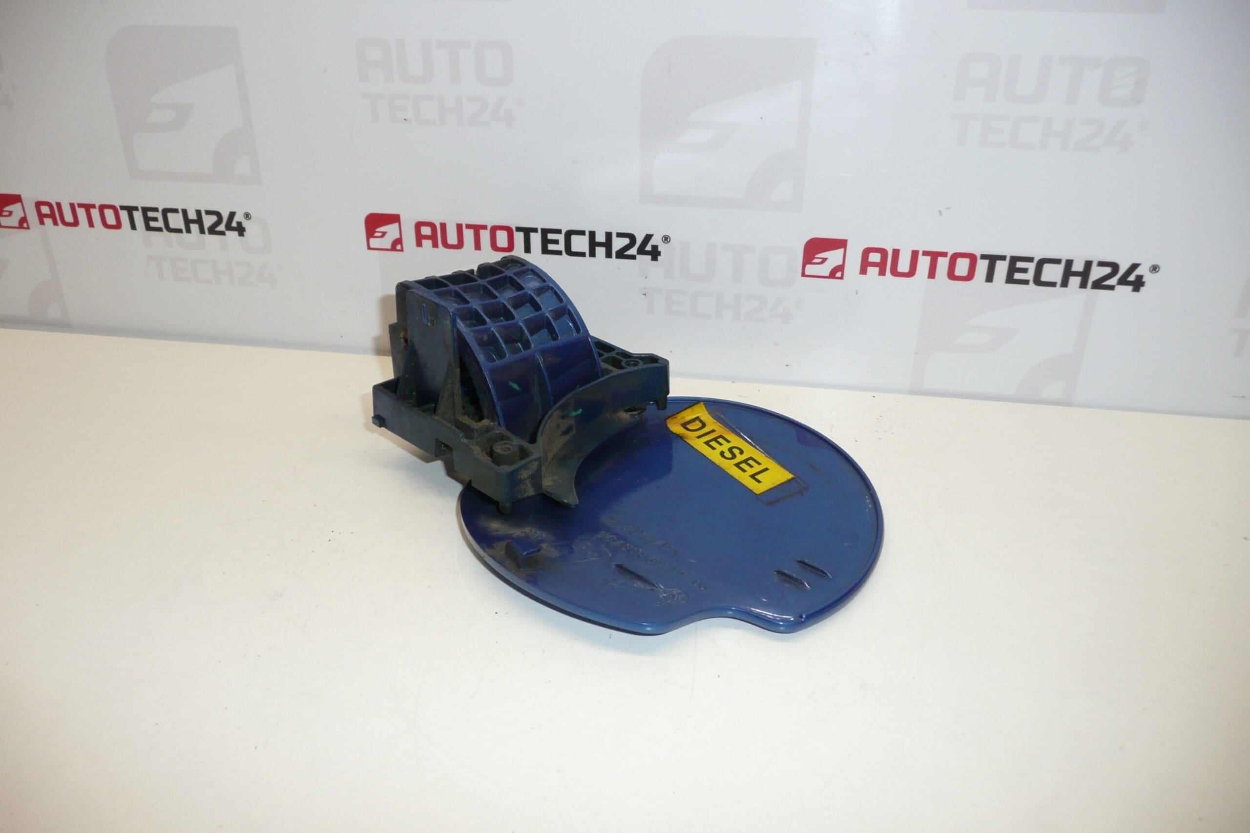 Tappo serbatoio Peugeot 307 9643083777 KMFD - immagine 2