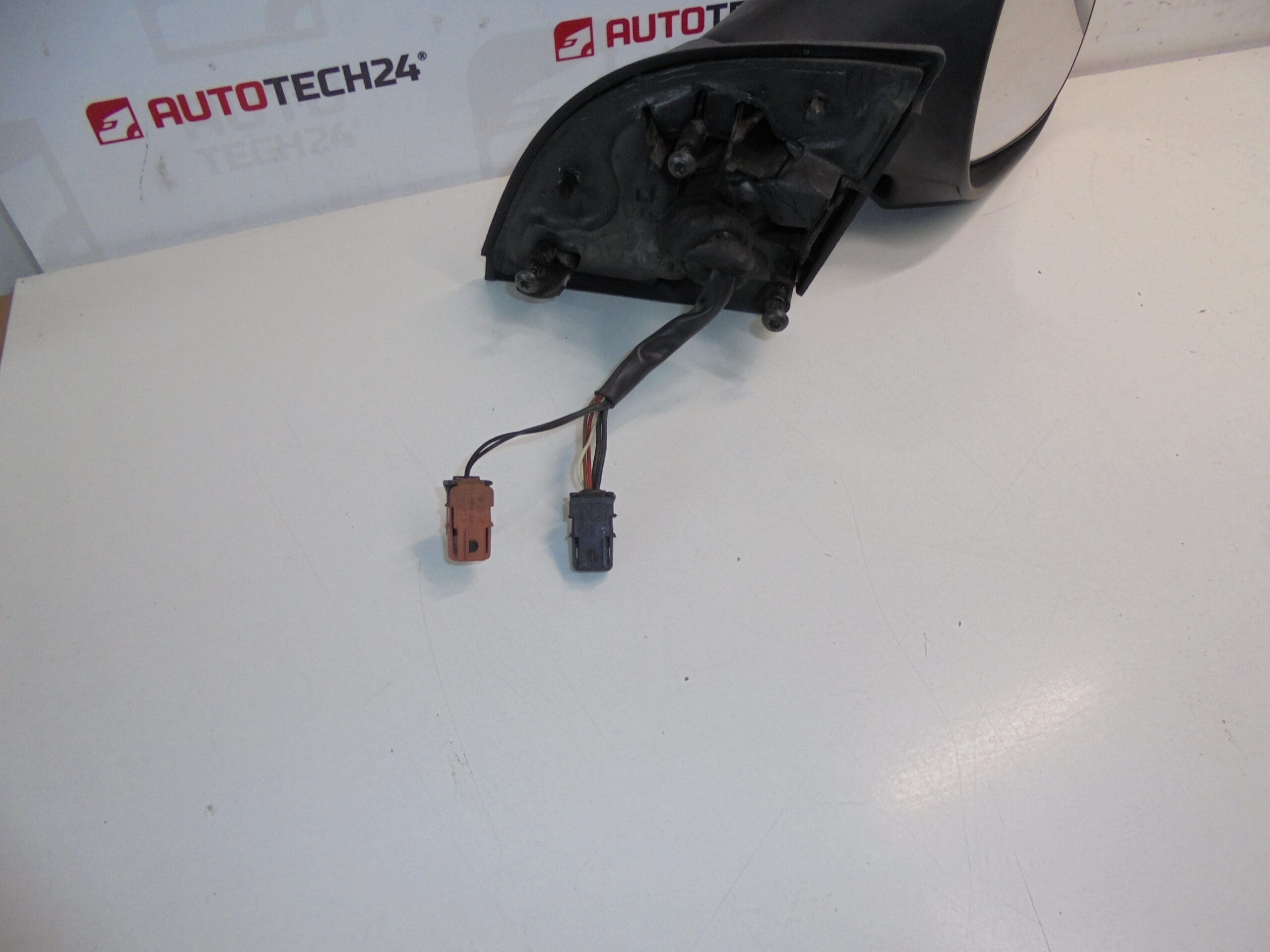 Specchio destro elettrico Citroën C3 8149RW - immagine 2