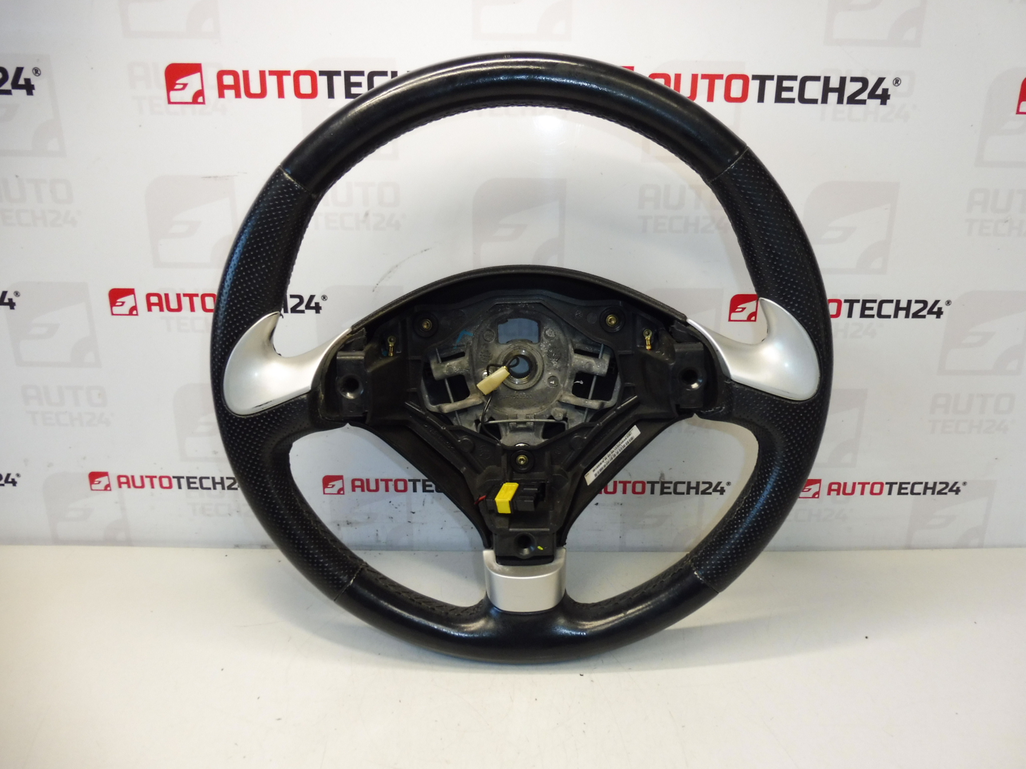 Volante Peugeot 307 CC 96467818ZR 4109EZ