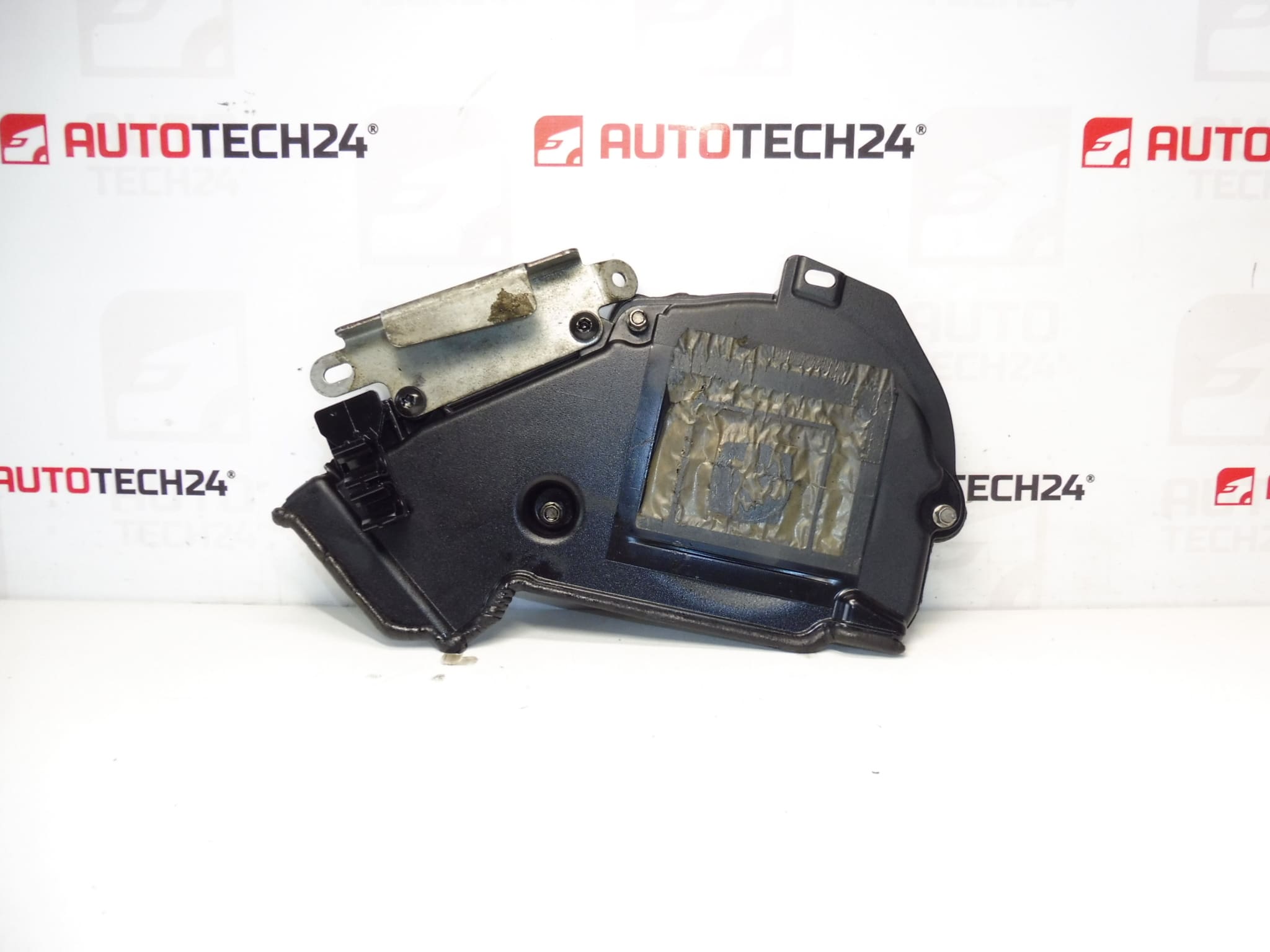 Coperchio distribuzione Citroën Peugeot 1.6 HDI 9684193080 0320AJ