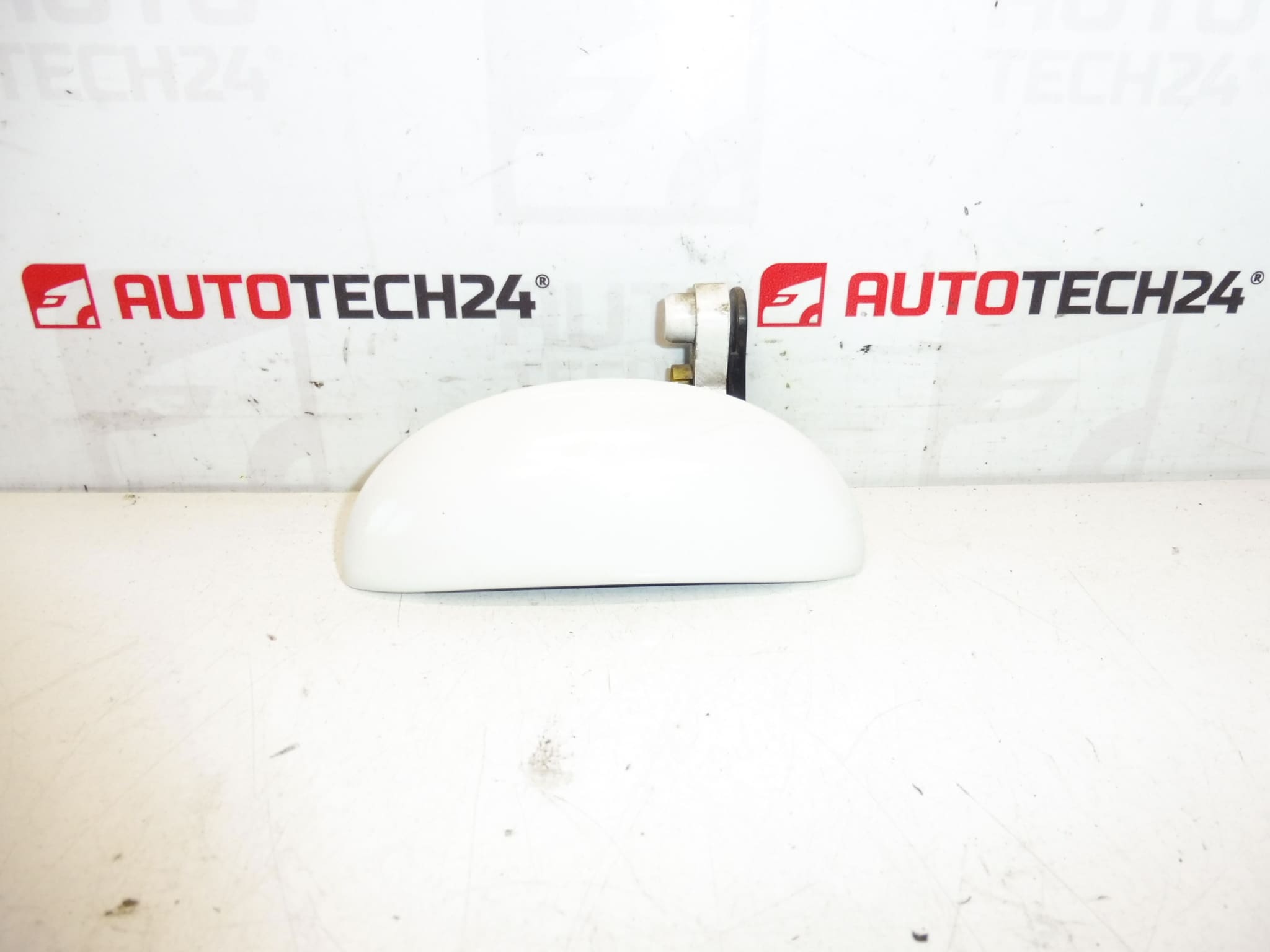 Maniglia porta anteriore sinistra KWD Citroën C1 Peugeot 107 9101AK