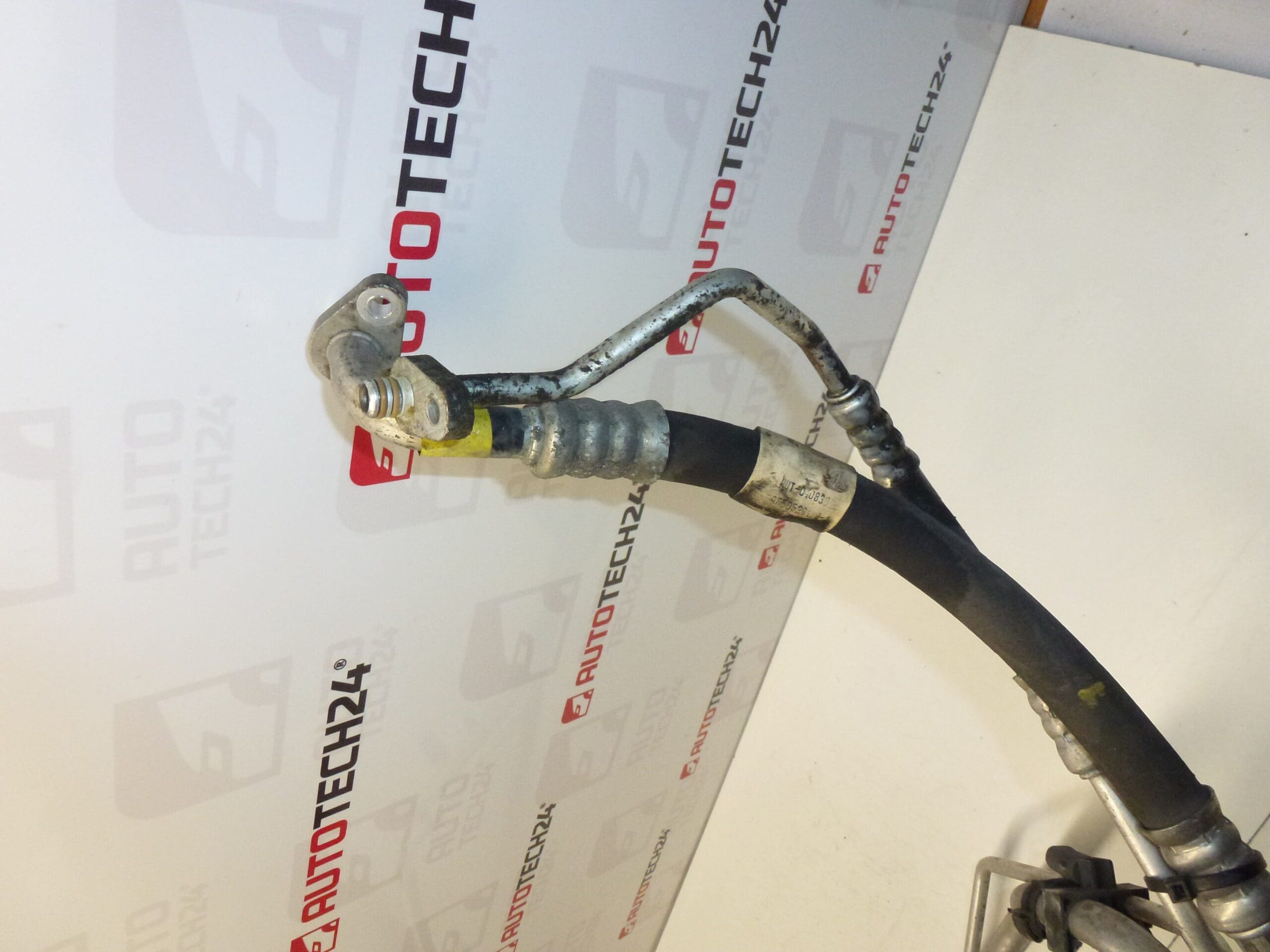 Tubo impianto climatizzazione Citroën C4 Peugeot 307 9650628180 6460QL