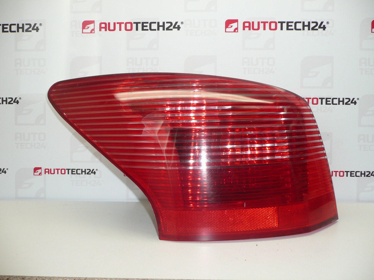 Fanalino posteriore sinistro Peugeot 407 SW 9641948780 6350T3