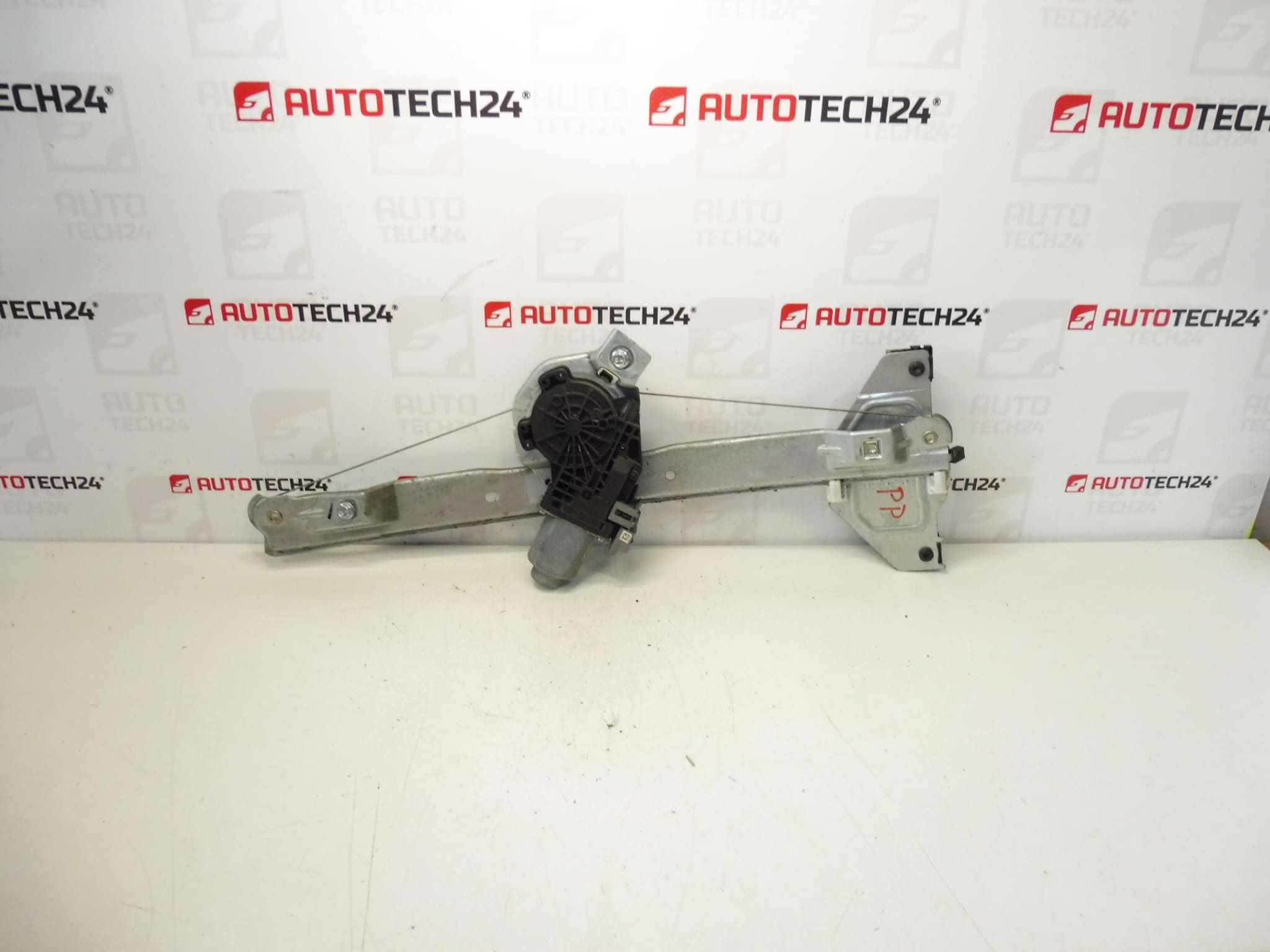 Meccanismo a tirante per finestrino anteriore destro Citroën C3 II A51 9222FQ