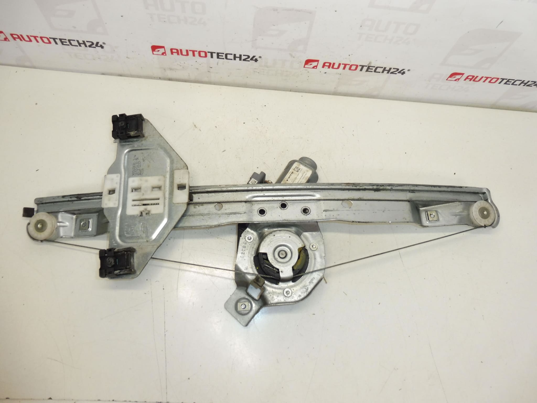 Meccanismo di chiusura del finestrino anteriore sinistro Citroën C3 II A51 9221FR - immagine 2