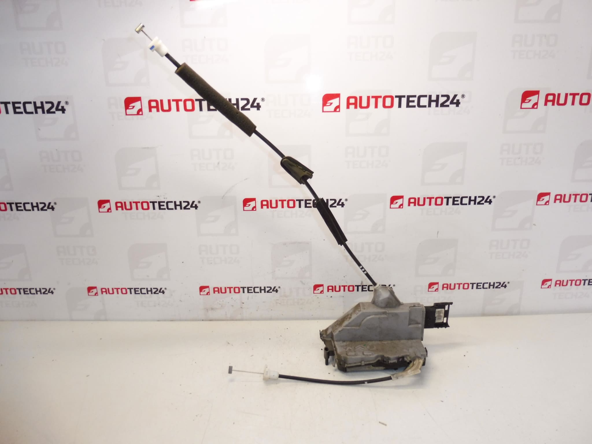 Serratura porta posteriore destra Citroën C3 II A51 9800625180