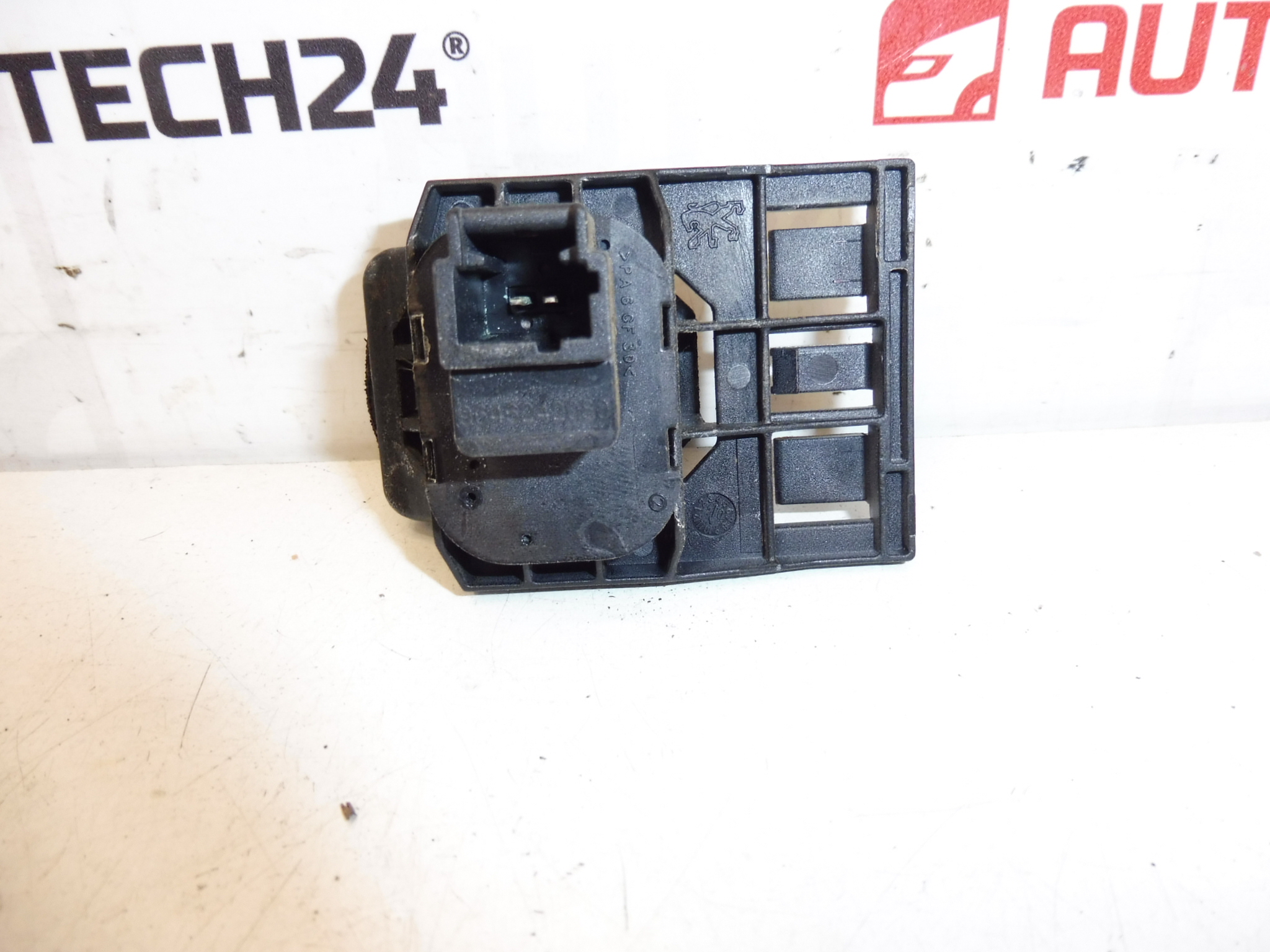 Pulsante KKQD Peugeot 407 Berlina 872565 872558