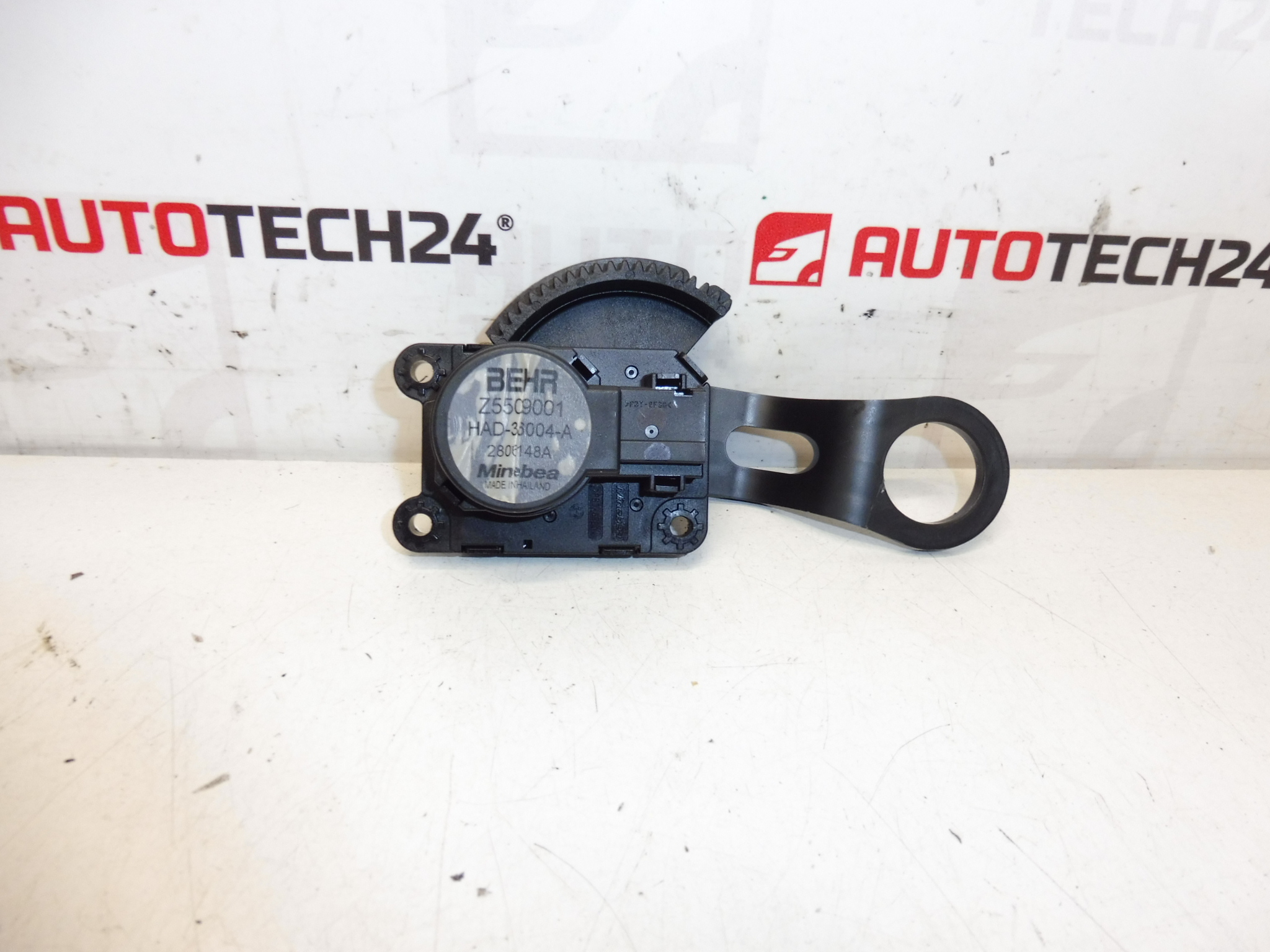 Attuatore riscaldatore BEHR Citroën Z5509001 28006148A 647998