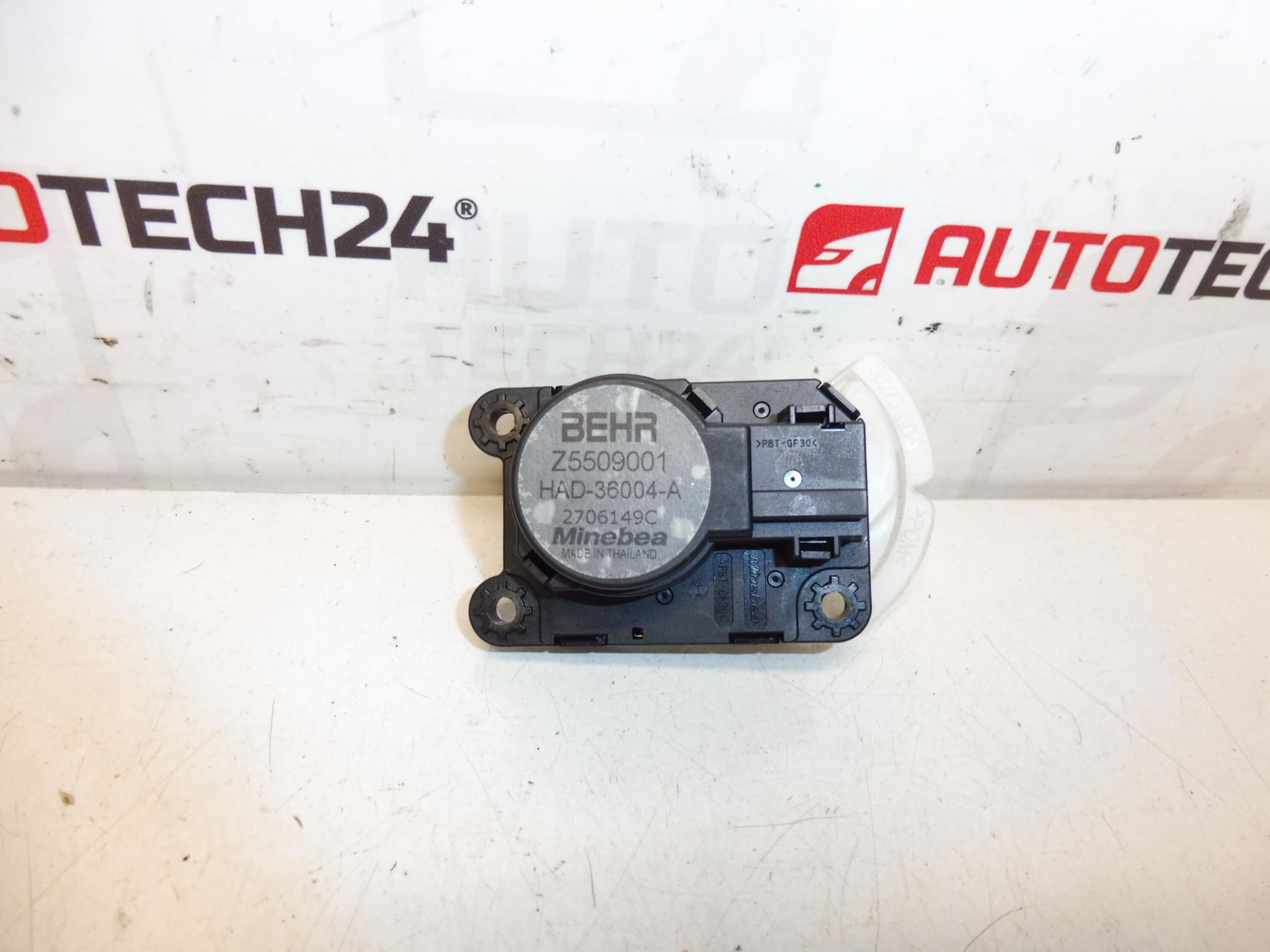 Attuatore riscaldatore BEHR Citroën Z5509001 2706149C 647997
