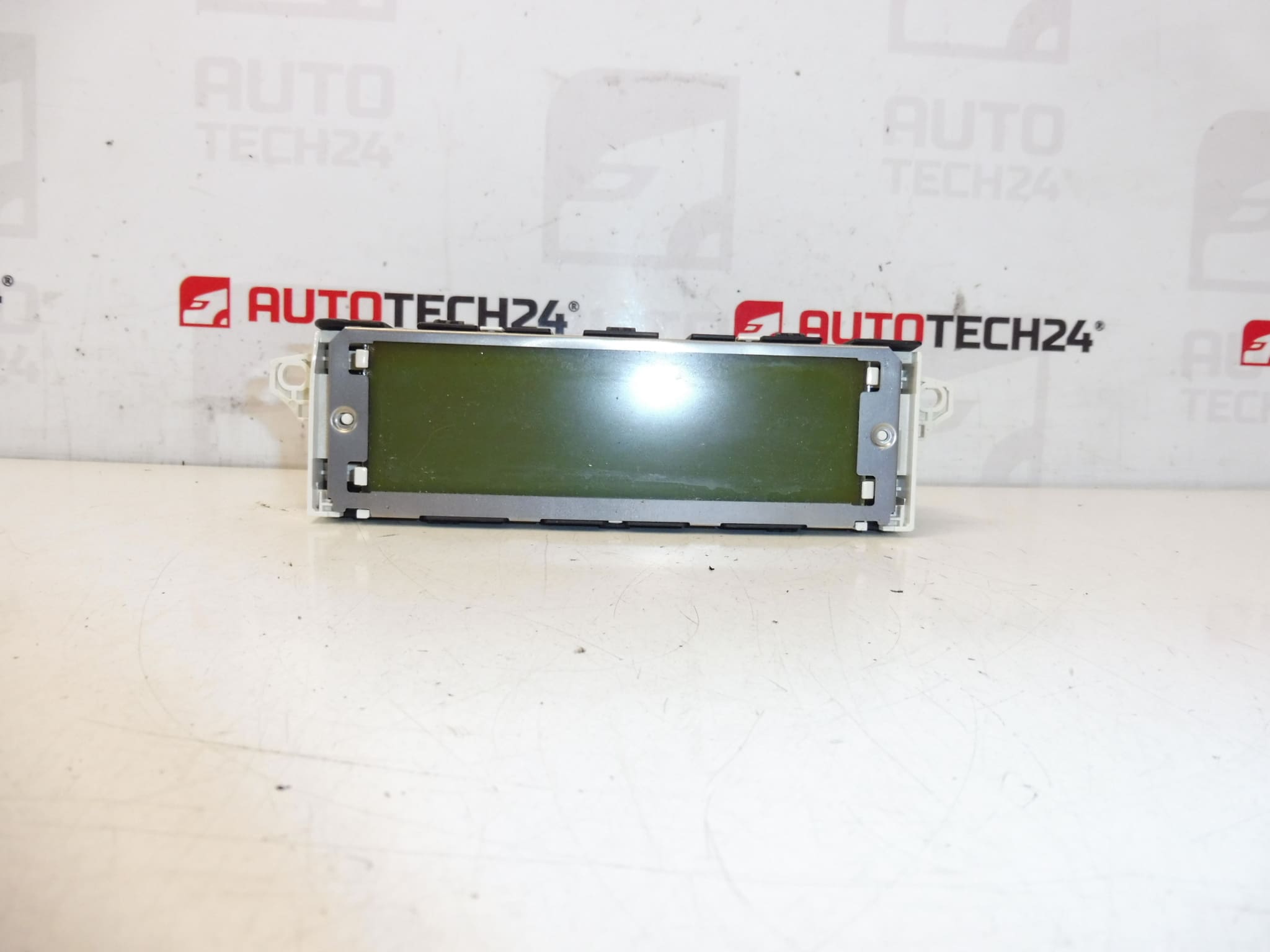 Display dell'autoradio Peugeot 407 9678150980 659349