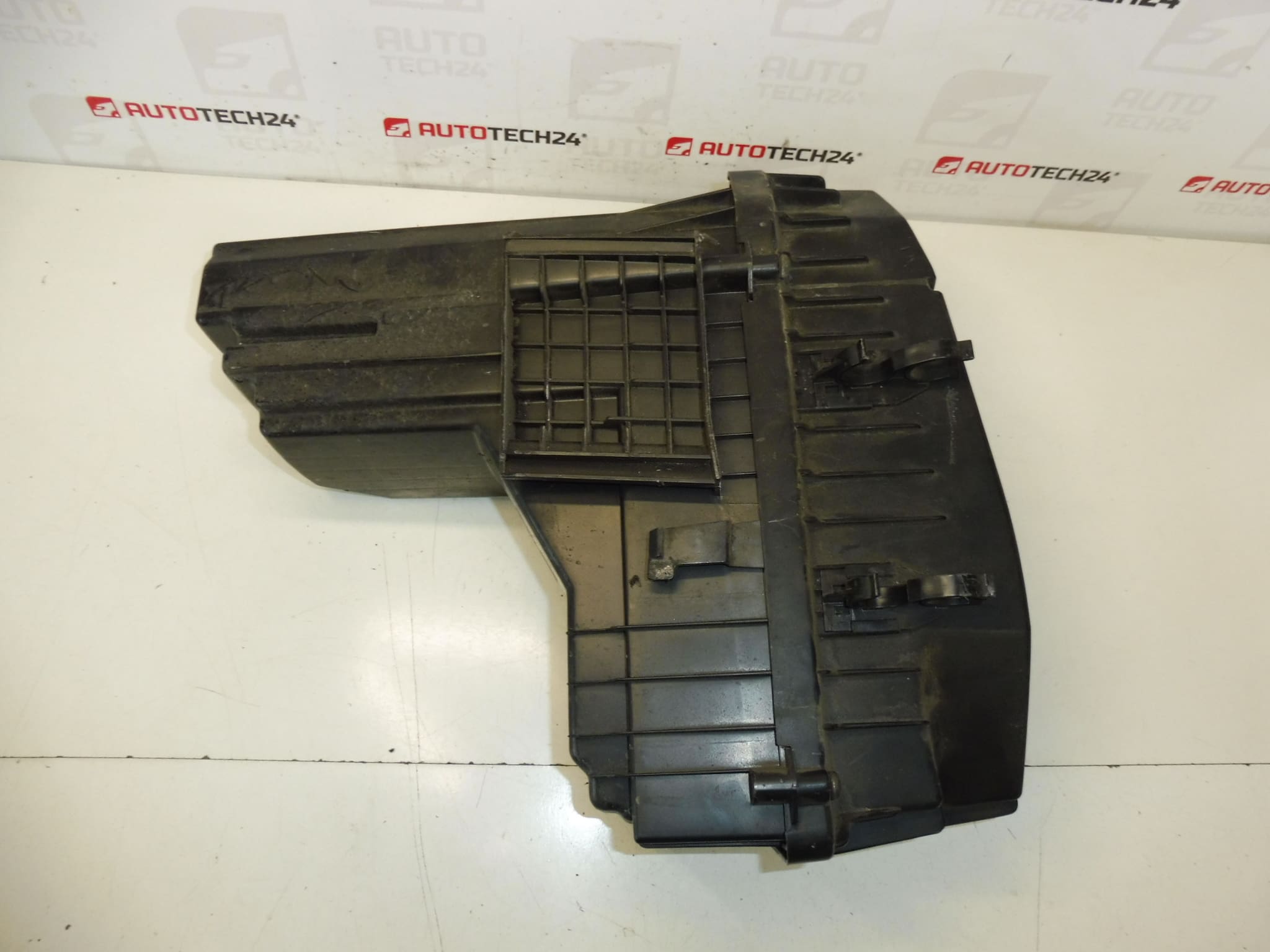 Scatola filtro Citroën Peugeot 2.0 i 9646767780 1427J9 - immagine 2