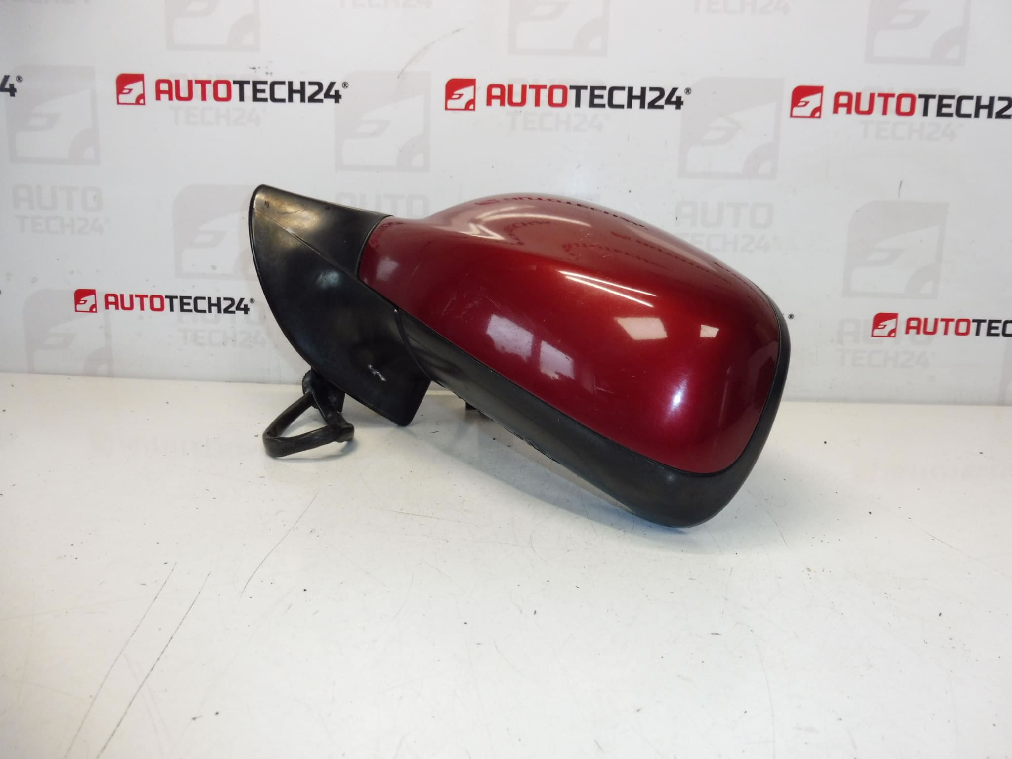Specchietto retrovisore sinistro EKQD Peugeot 407 96456984XT 8149 VG