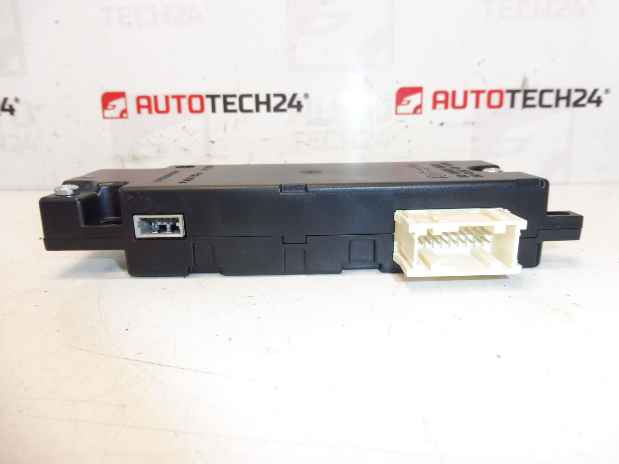 Modulo Bluetooth Citroën Peugeot 9666760080 S180073002 J - immagine 2