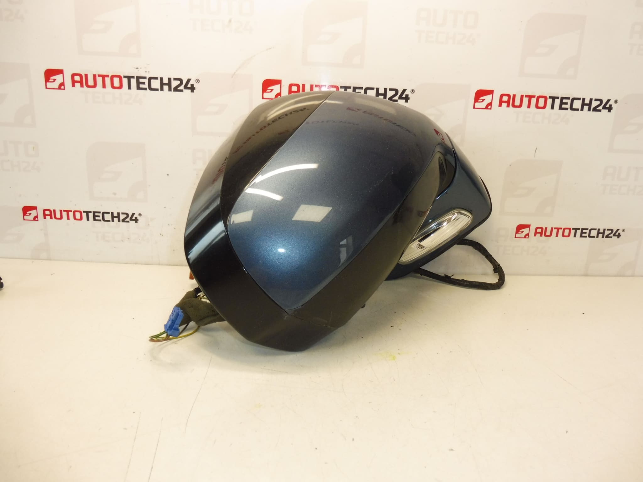 Specchio destro KGQC Citroën C4 Picasso 96851525XY 8153VR