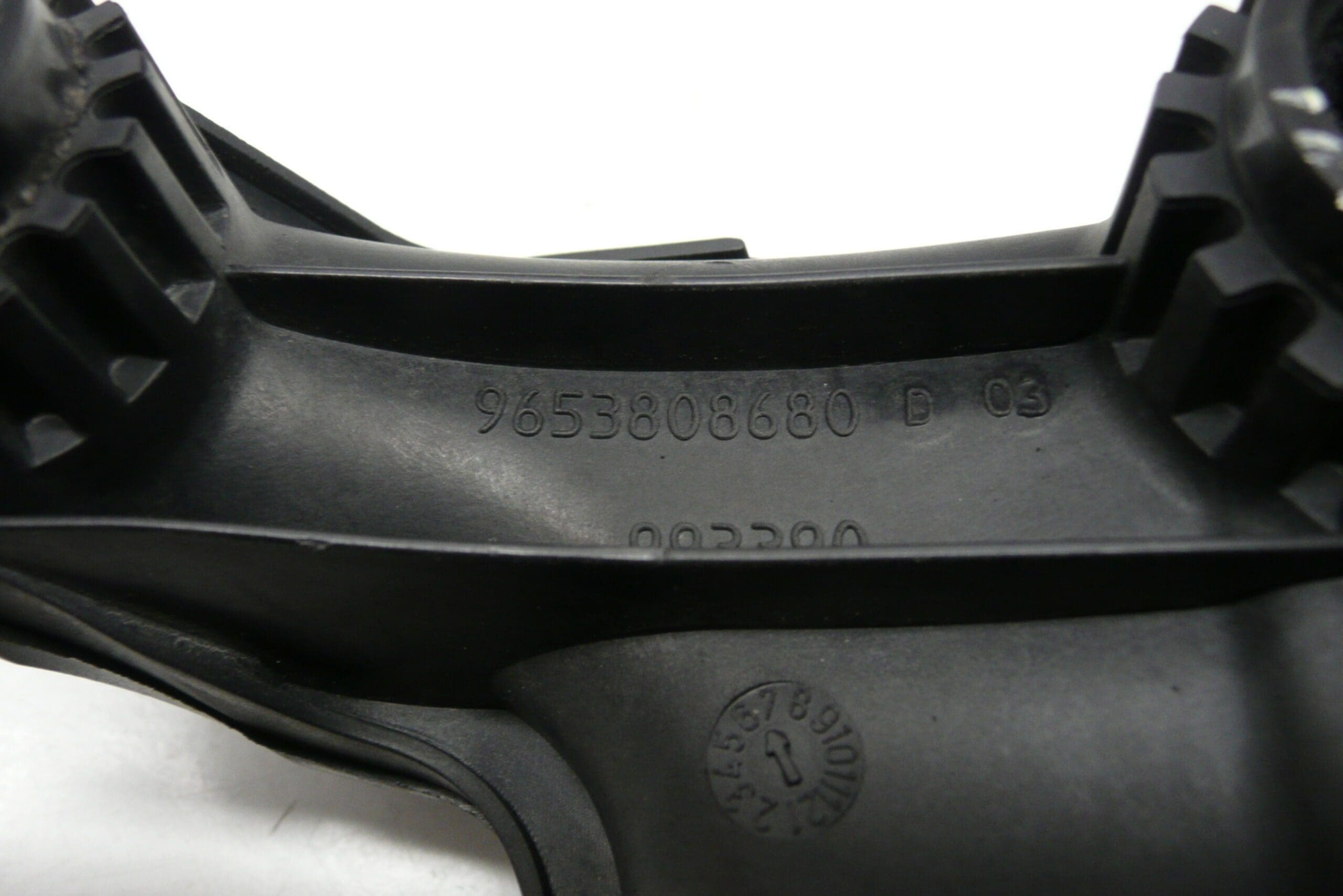 Presa d'aria 1.6 HDI Citroën Peugeot 9653808680 9684941780 0361N3