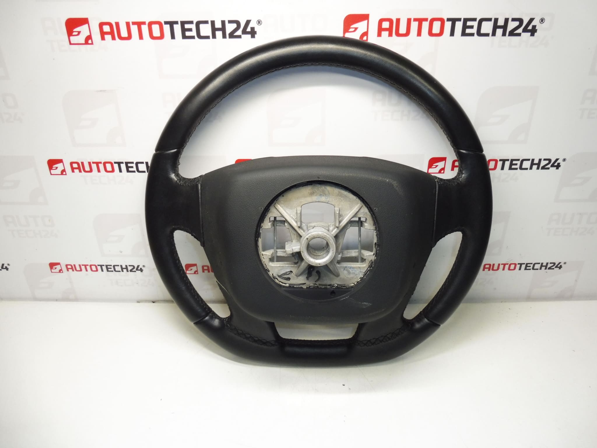 Volante Citroen C4 II e DS4 98039712ZD 96700162ZD