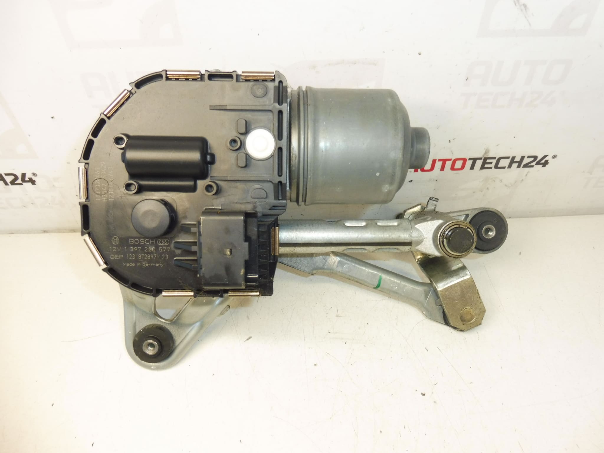 Motore del tergicristallo anteriore destro Peugeot 3008 5008 9671062380 6405PX 6405PA
