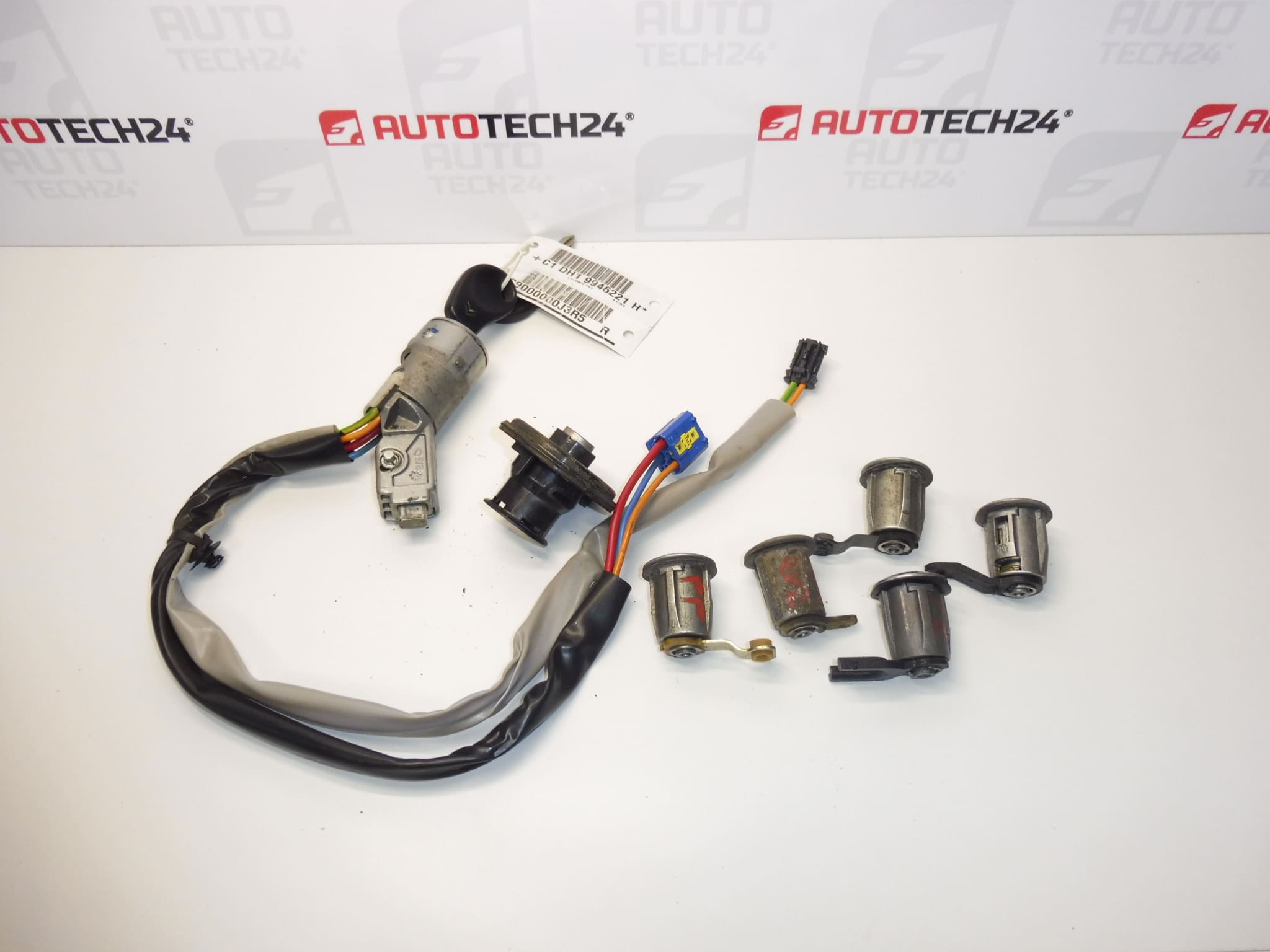 Set di serrature + 2 chiavi Citroën Berlingo II 4162CF