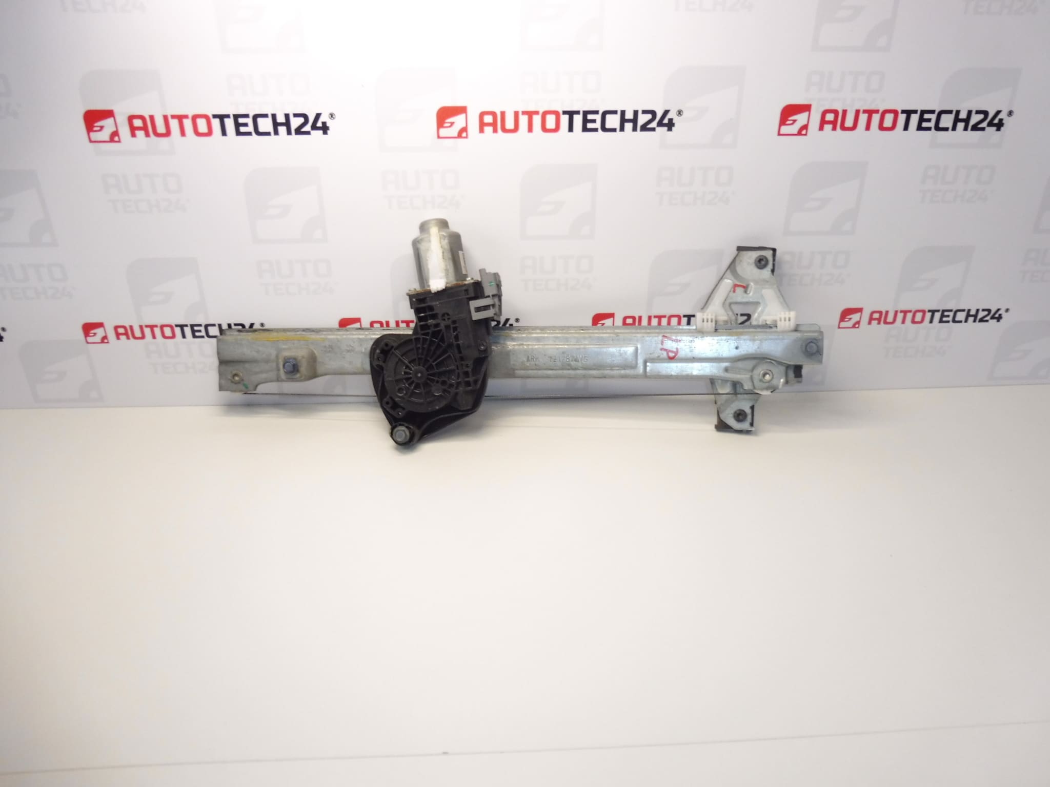 Citroën C4 B7 DS4 Finestra anteriore sinistra Scarica 9802531980 9221GR