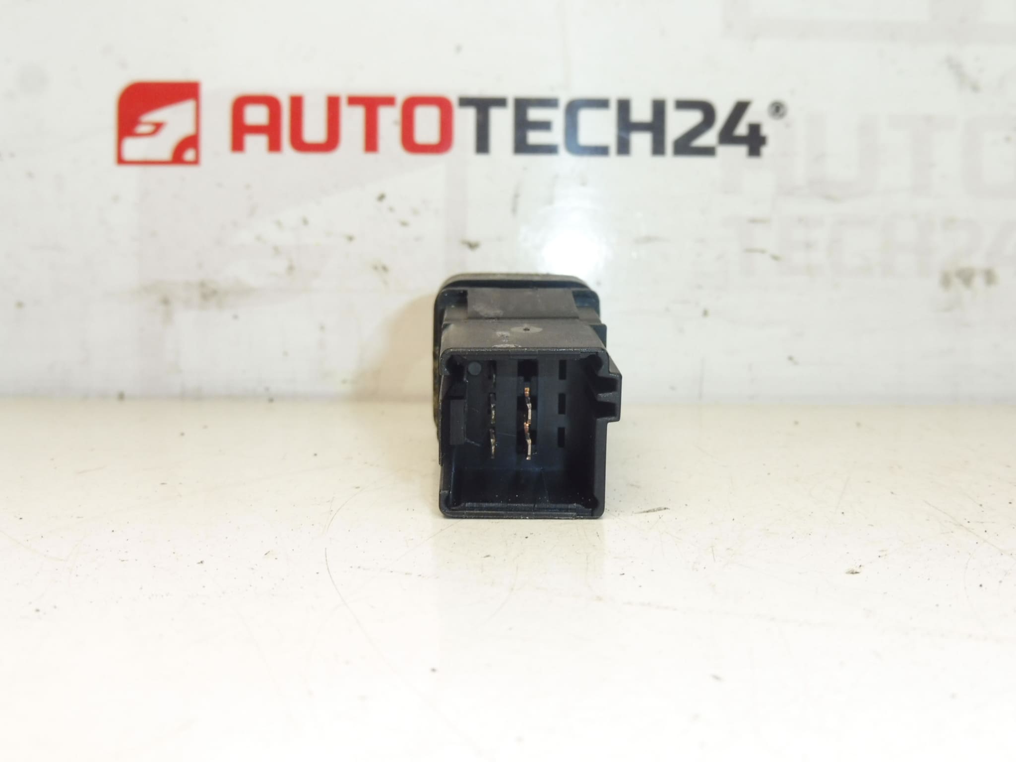 Comando riscaldamento sedile Citroën Peugeot 6552YF - immagine 2