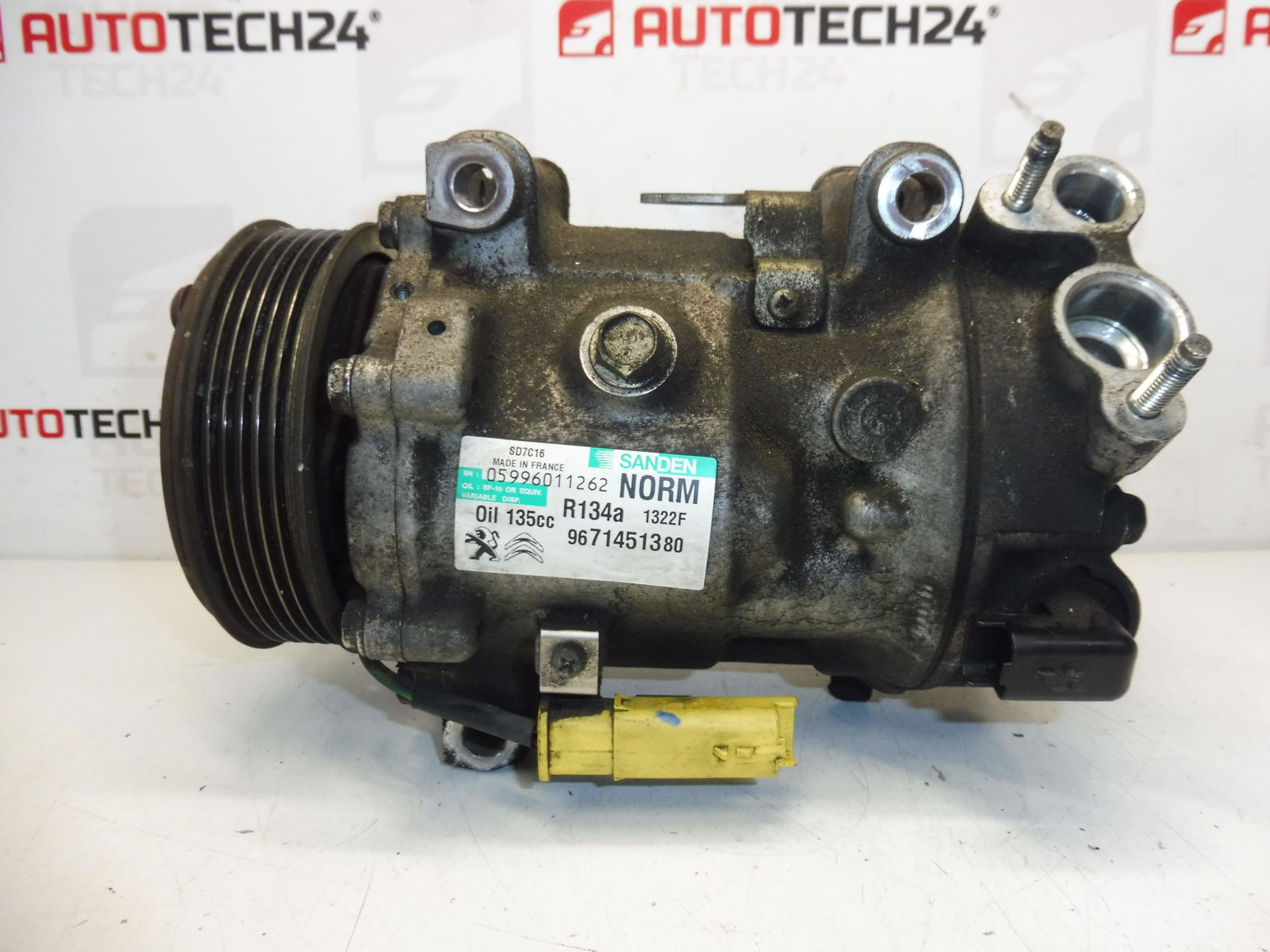 Compressore climatizzatore Sanden SD7C16 9671451380 1322F 6453ZS - immagine 2