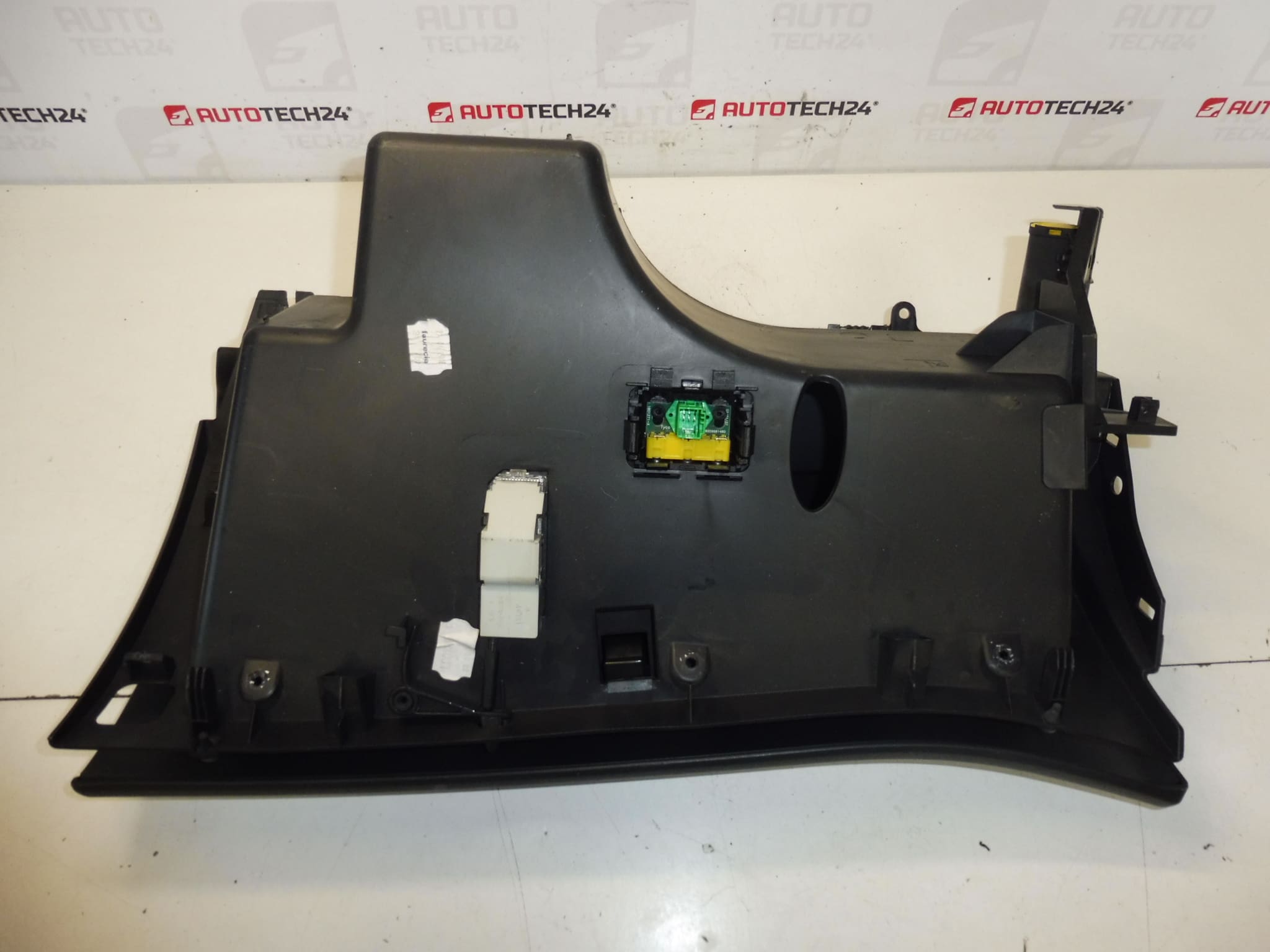 Scatola portaoggetti Citroën C4 Picasso 8218FH 8218FF 8226CY - immagine 2