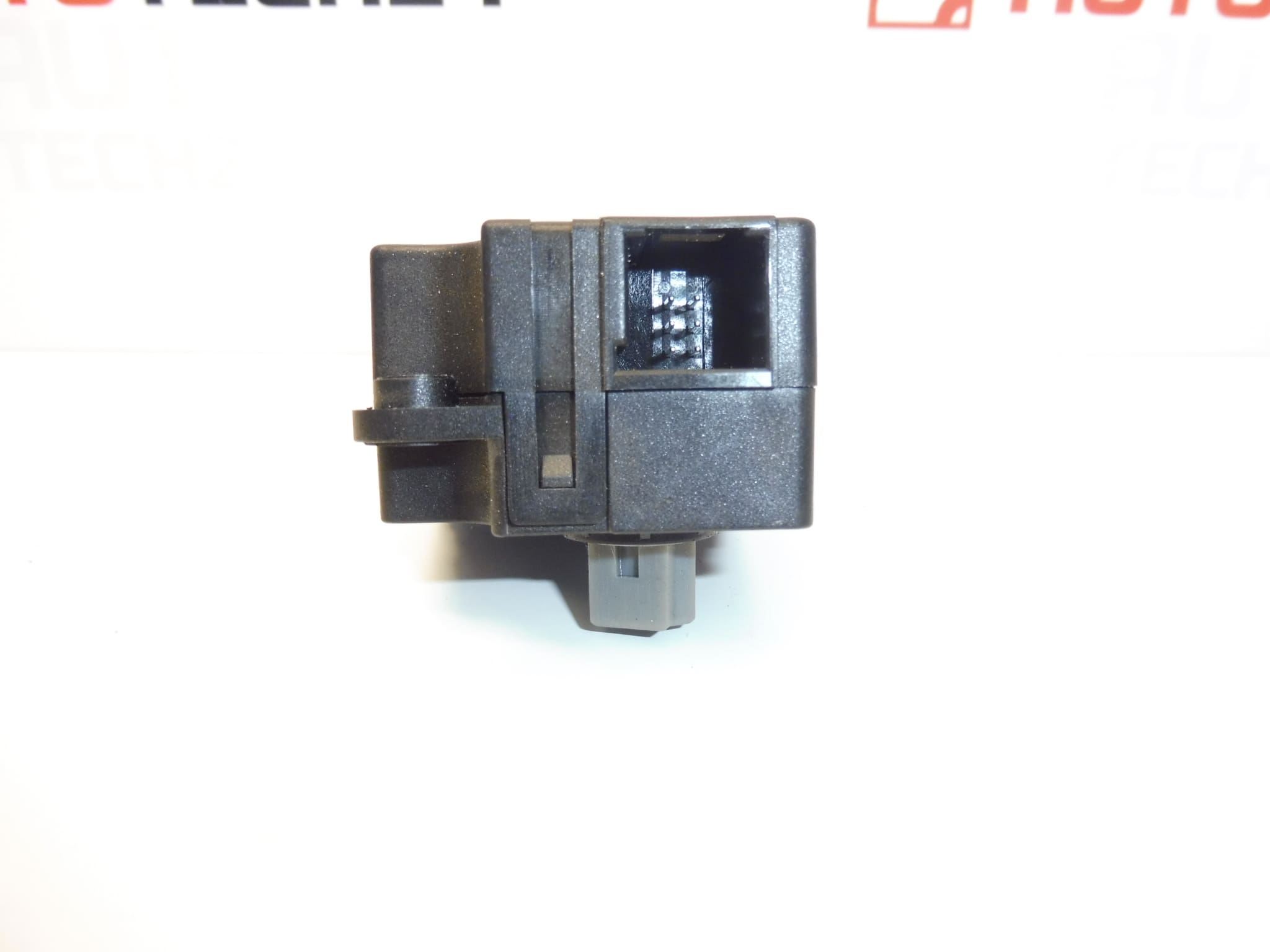 Servo Valeo Citroën Peugeot T1006419G 2303111B - immagine 2